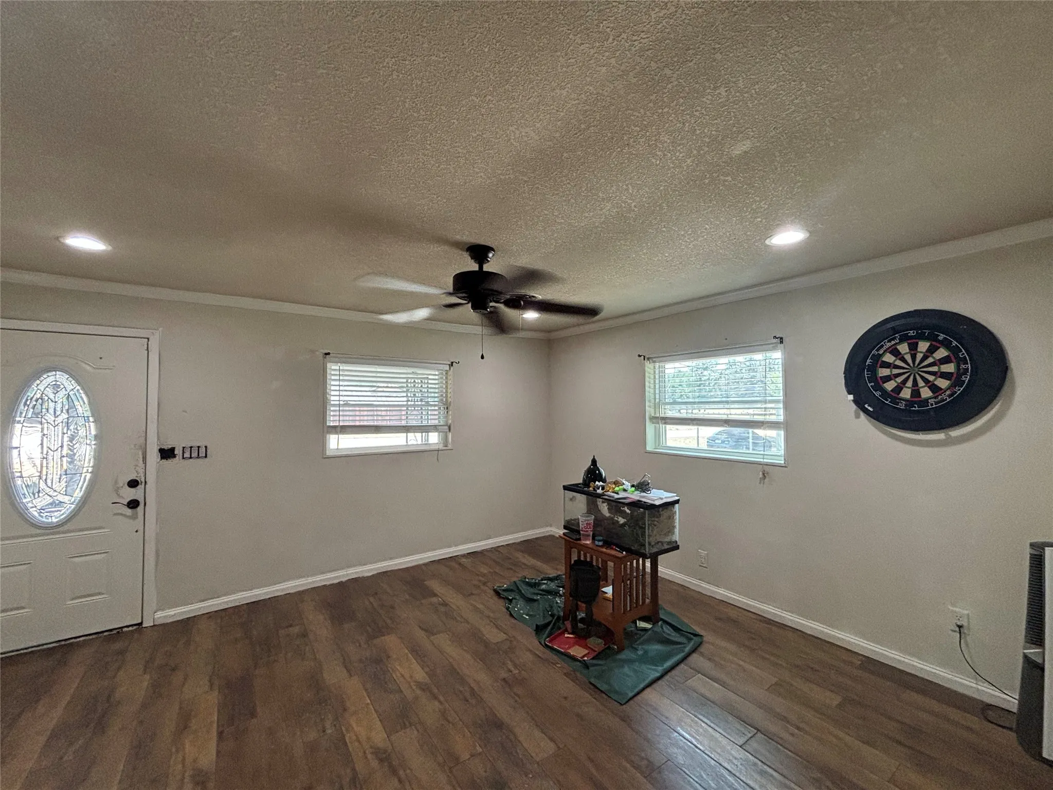 Single Family Residence For Sale in Tarrant County , 7420 Foster Drive, Lake Worth, Texas 76135, 3 Bedroom, 2 Bathroom, 2 Garage spaces, 1,854 Sqft, built in 1957, mls#21324379, Real Estate Agent in Lake Worth, Homes For Sale in Tarrant county, Homes For Sale in Lake Worth, Realtor in Lake Worth Texas, Real Estate Brokerage Independent Realty Texas, Luminita Cordes Realtor