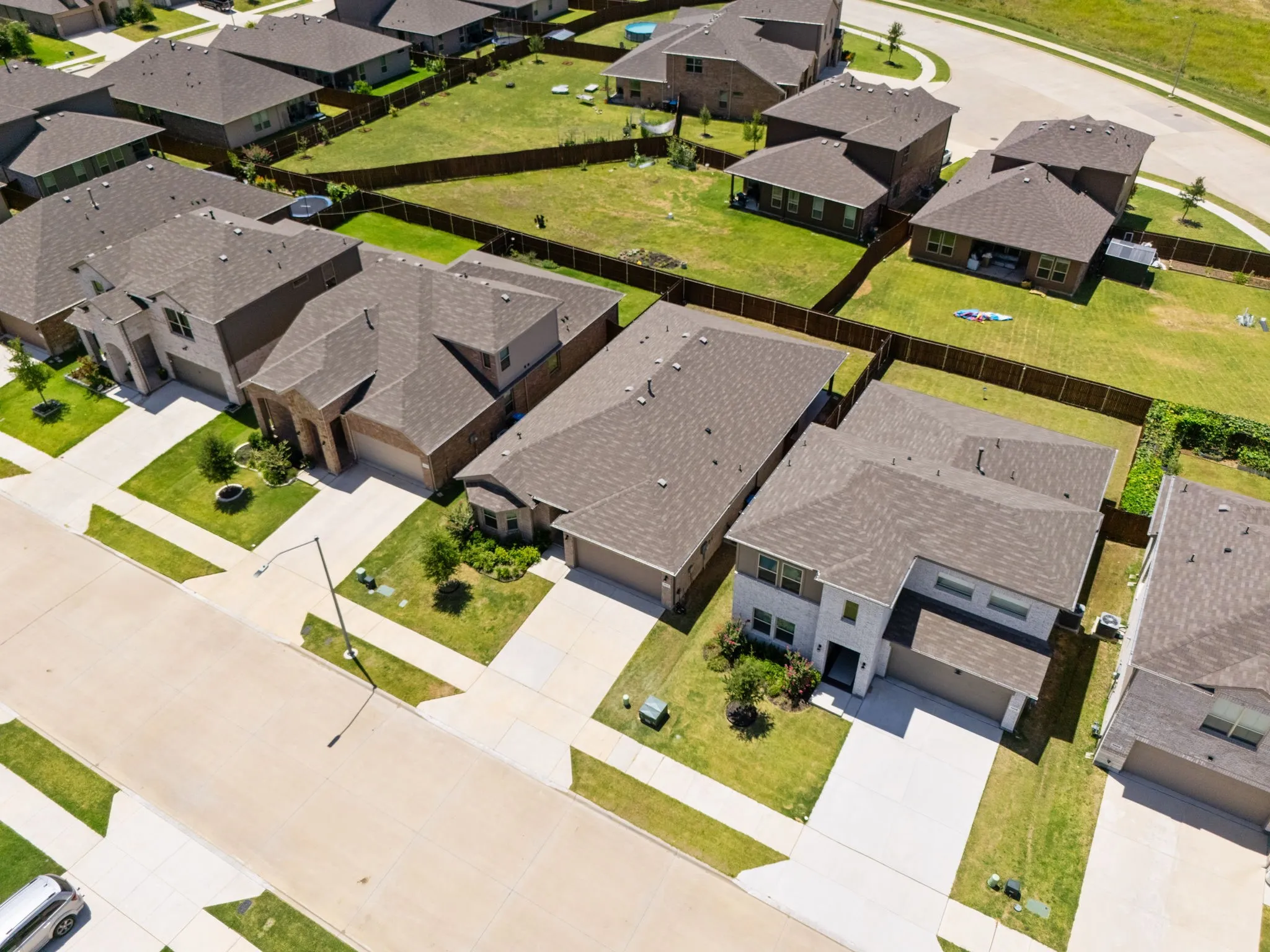 Single Family Residence For Sale in Denton County , 1012 Southwark Drive, Fort Worth, Texas 76247, 4 Bedroom, 2 Bathroom, 2 Garage spaces, 2,098 Sqft, built in 2023, mls#21318193, Real Estate Agent in Fort Worth, Homes For Sale in Denton county, Homes For Sale in Fort Worth, Realtor in Fort Worth Texas, Real Estate Brokerage Independent Realty Texas, Luminita Cordes Realtor