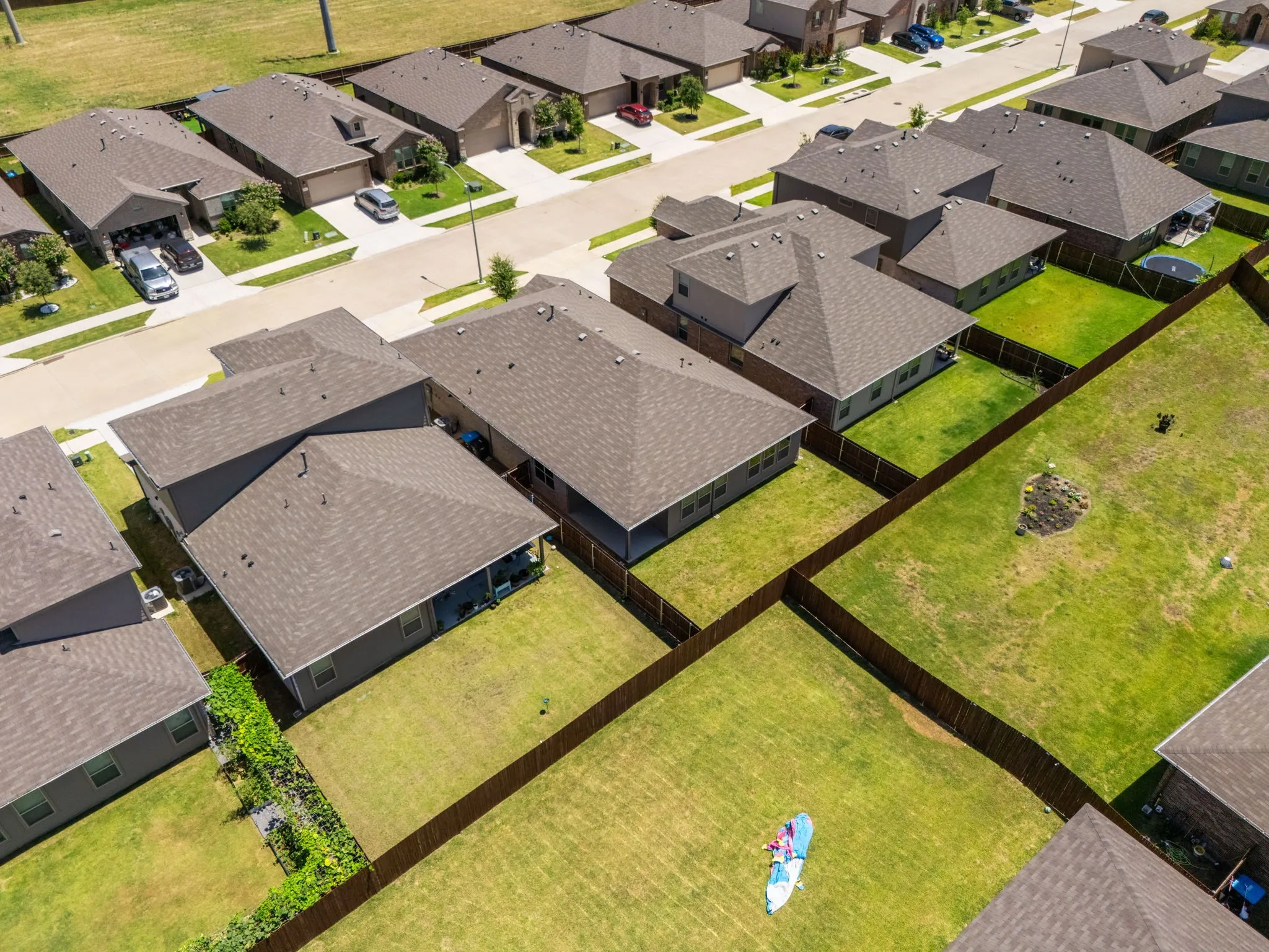 Single Family Residence For Sale in Denton County , 1012 Southwark Drive, Fort Worth, Texas 76247, 4 Bedroom, 2 Bathroom, 2 Garage spaces, 2,098 Sqft, built in 2023, mls#21318193, Real Estate Agent in Fort Worth, Homes For Sale in Denton county, Homes For Sale in Fort Worth, Realtor in Fort Worth Texas, Real Estate Brokerage Independent Realty Texas, Luminita Cordes Realtor