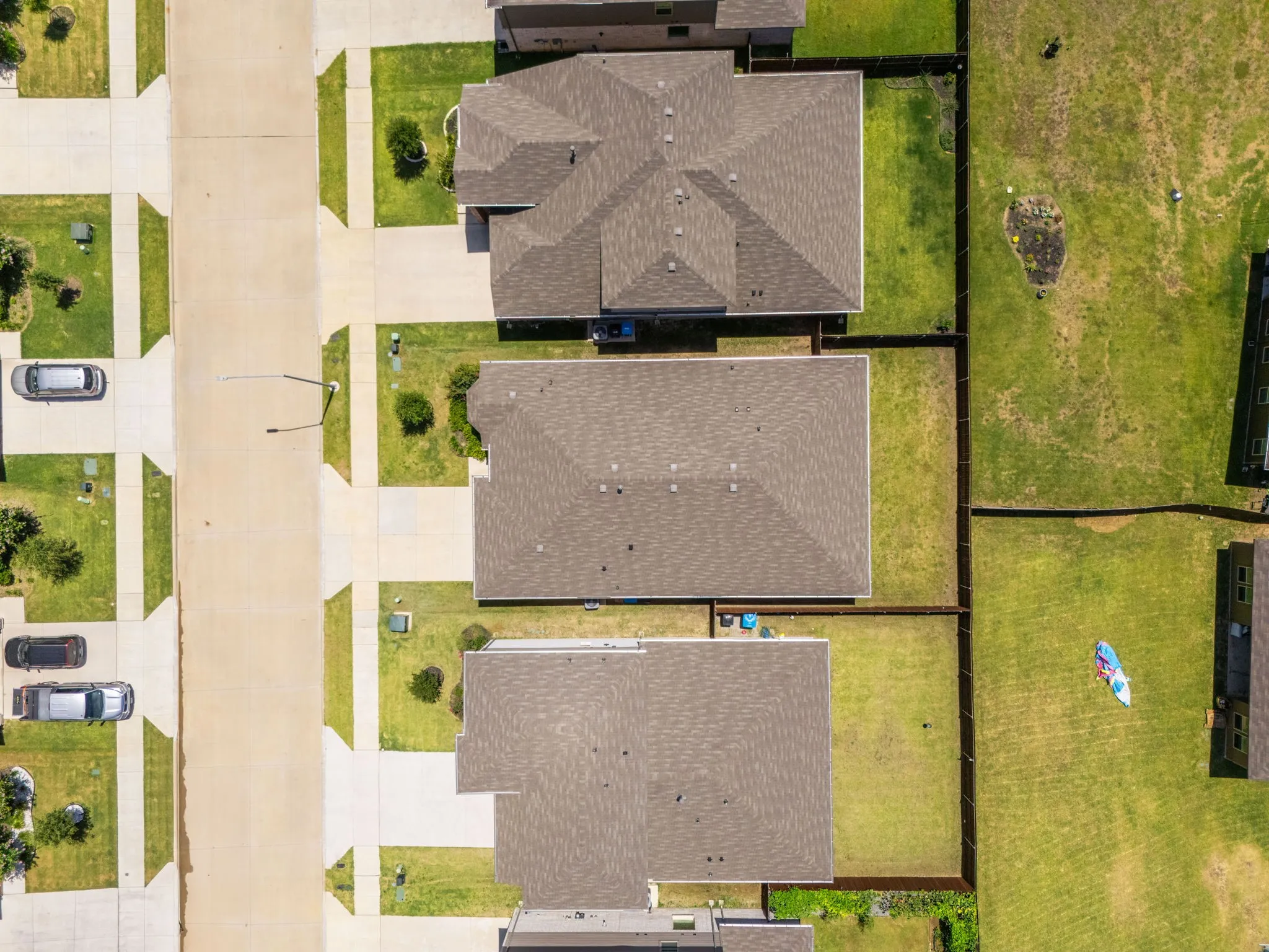 Single Family Residence For Sale in Denton County , 1012 Southwark Drive, Fort Worth, Texas 76247, 4 Bedroom, 2 Bathroom, 2 Garage spaces, 2,098 Sqft, built in 2023, mls#21318193, Real Estate Agent in Fort Worth, Homes For Sale in Denton county, Homes For Sale in Fort Worth, Realtor in Fort Worth Texas, Real Estate Brokerage Independent Realty Texas, Luminita Cordes Realtor