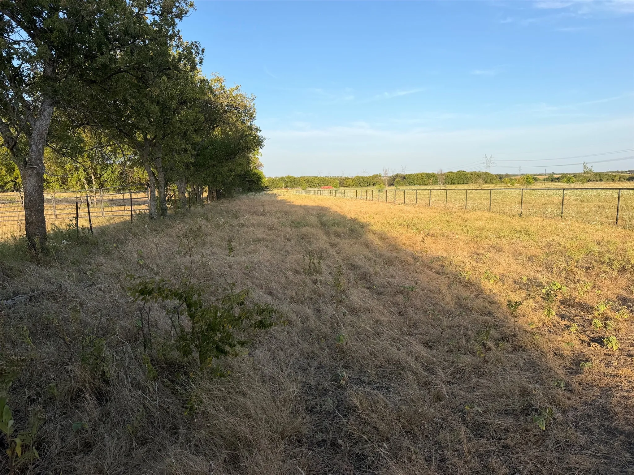 Unimproved Land For Sale in Denton County , TBD N Hickory Rd, Krum, Texas 76249, 0, 0, Garage spaces, 0 Sqft, built in 0, mls#21324511, Real Estate Agent in Krum, Homes For Sale in Denton county, Homes For Sale in Krum, Realtor in Krum Texas, Real Estate Brokerage Independent Realty Texas, Luminita Cordes Realtor