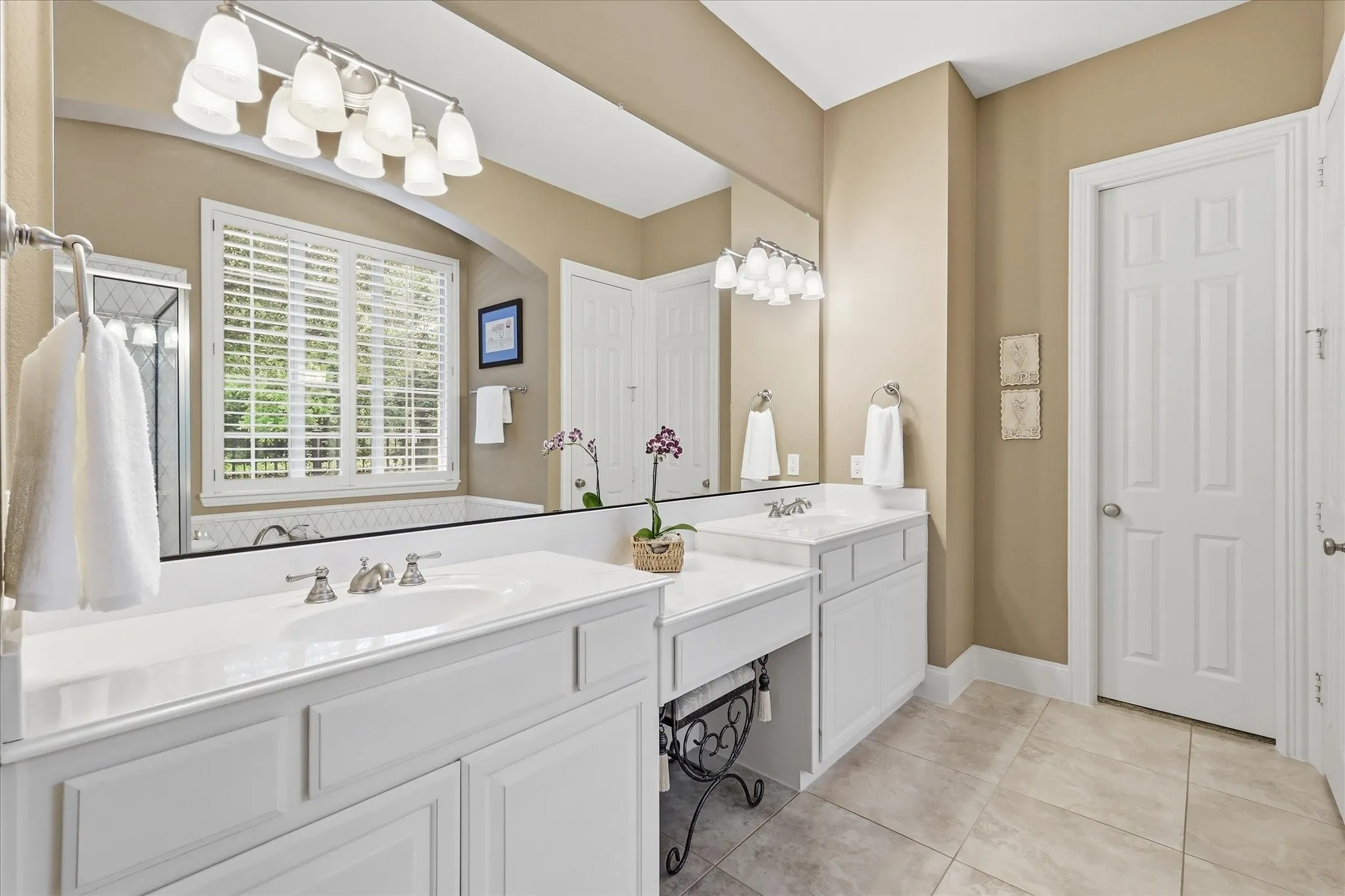 Single Family Residence For Sale in Collin County , 901 Foxworth Court, Allen, Texas 75013, 4 Bedroom, 4 Bathroom, 3 Garage spaces, 4,077 Sqft, built in 2006, mls#21324119, Real Estate Agent in Allen, Homes For Sale in Collin county, Homes For Sale in Allen, Realtor in Allen Texas, Real Estate Brokerage Independent Realty Texas, Luminita Cordes Realtor