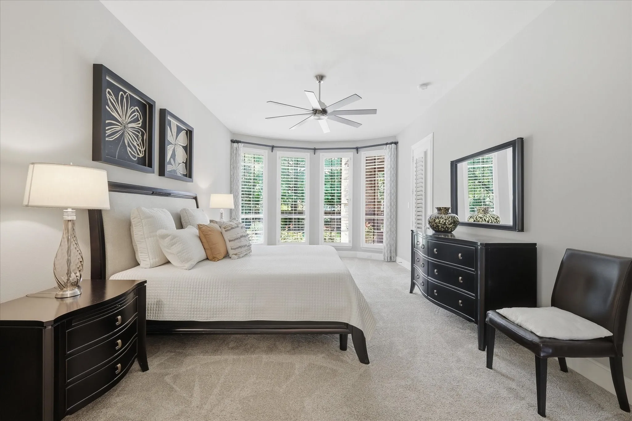 Single Family Residence For Sale in Collin County , 901 Foxworth Court, Allen, Texas 75013, 4 Bedroom, 4 Bathroom, 3 Garage spaces, 4,077 Sqft, built in 2006, mls#21324119, Real Estate Agent in Allen, Homes For Sale in Collin county, Homes For Sale in Allen, Realtor in Allen Texas, Real Estate Brokerage Independent Realty Texas, Luminita Cordes Realtor