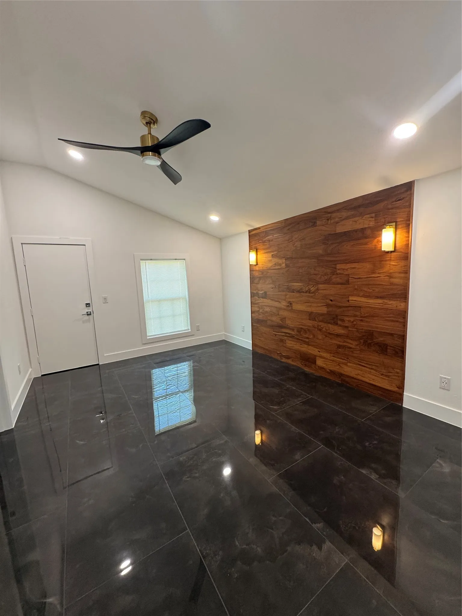 Manufactured Home For Sale in Hunt County , 4868 County Road 2242, Greenville, Texas 75402, 4 Bedrooms, 4 Bathrooms, Garage spaces, 2,171 Sqft, built in 2026, Price $330,000, mls#21324538, Real Estate Agent in Greenville, Homes For Sale in Hunt county, Homes For Sale in Greenville, Realtor in Greenville Texas, Real Estate Brokerage Independent Realty Texas, Luminita Cordes Realtor