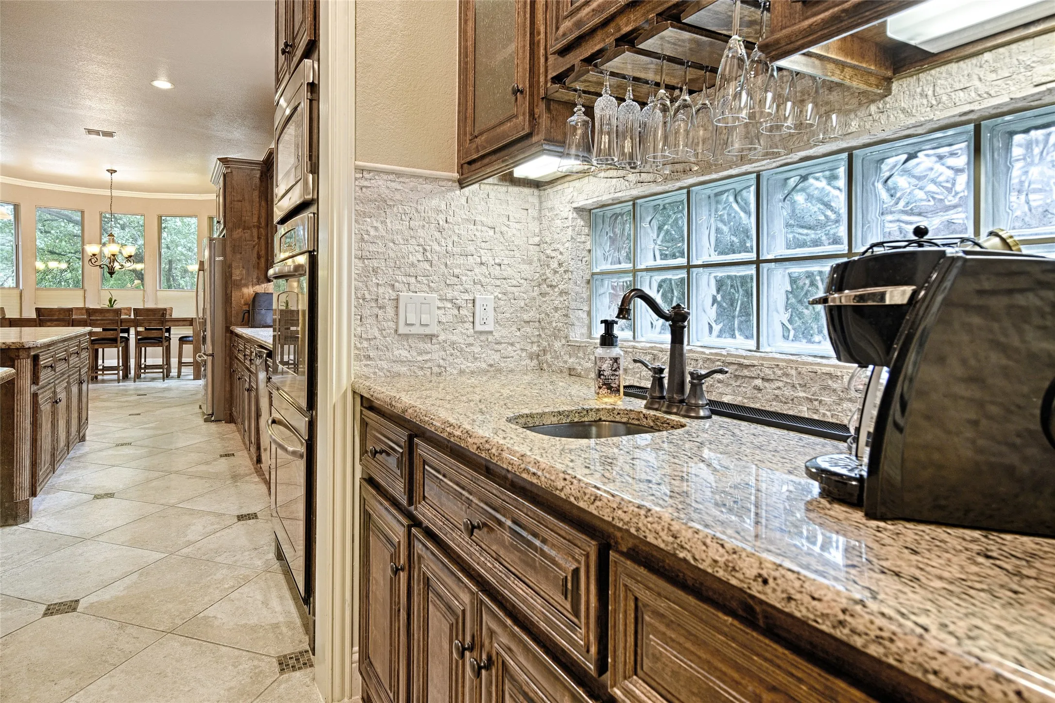 Single Family Residence For Sale in Collin County , 3313 Timber Glen Lane, Mc Kinney, Texas 75072, 4 Bedroom, 4 Bathroom, 3 Garage spaces, 4,740 Sqft, built in 2010, mls#21323401, Real Estate Agent in Mc Kinney, Homes For Sale in Collin county, Homes For Sale in Mc Kinney, Realtor in Mc Kinney Texas, Real Estate Brokerage Independent Realty Texas, Luminita Cordes Realtor