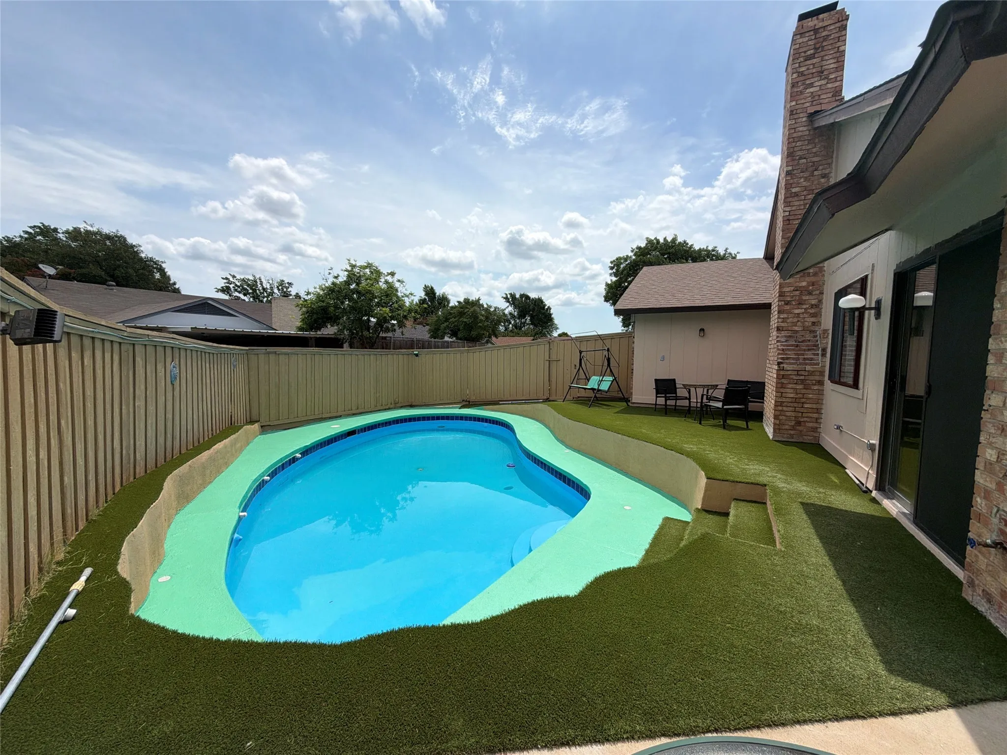 Single Family Residence For Sale in Dallas County , 5218 Barcelona Drive, Garland, Texas 75043, 4 Bedroom, 2 Bathroom, 2 Garage spaces, 2,076 Sqft, built in 1974, mls#21324474, Real Estate Agent in Garland, Homes For Sale in Dallas county, Homes For Sale in Garland, Realtor in Garland Texas, Real Estate Brokerage Independent Realty Texas, Luminita Cordes Realtor