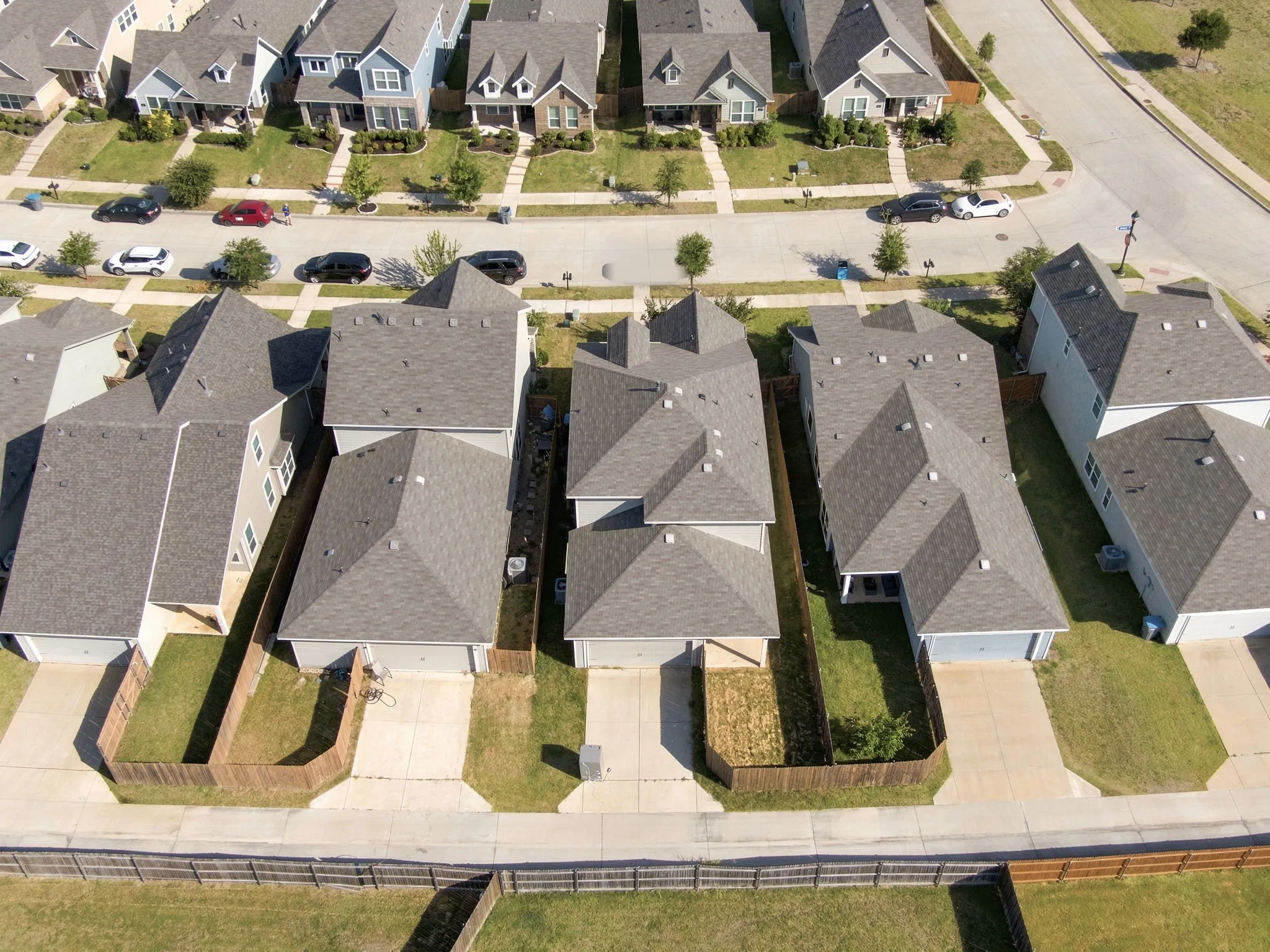 Single Family Residence For Sale in Kaufman County , 1994 Obsidian Trail, Forney, Texas 75126, 4 Bedroom, 3 Bathroom, 2 Garage spaces, 2,435 Sqft, built in 2018, mls#21324554, Real Estate Agent in Forney, Homes For Sale in Kaufman county, Homes For Sale in Forney, Realtor in Forney Texas, Real Estate Brokerage Independent Realty Texas, Luminita Cordes Realtor