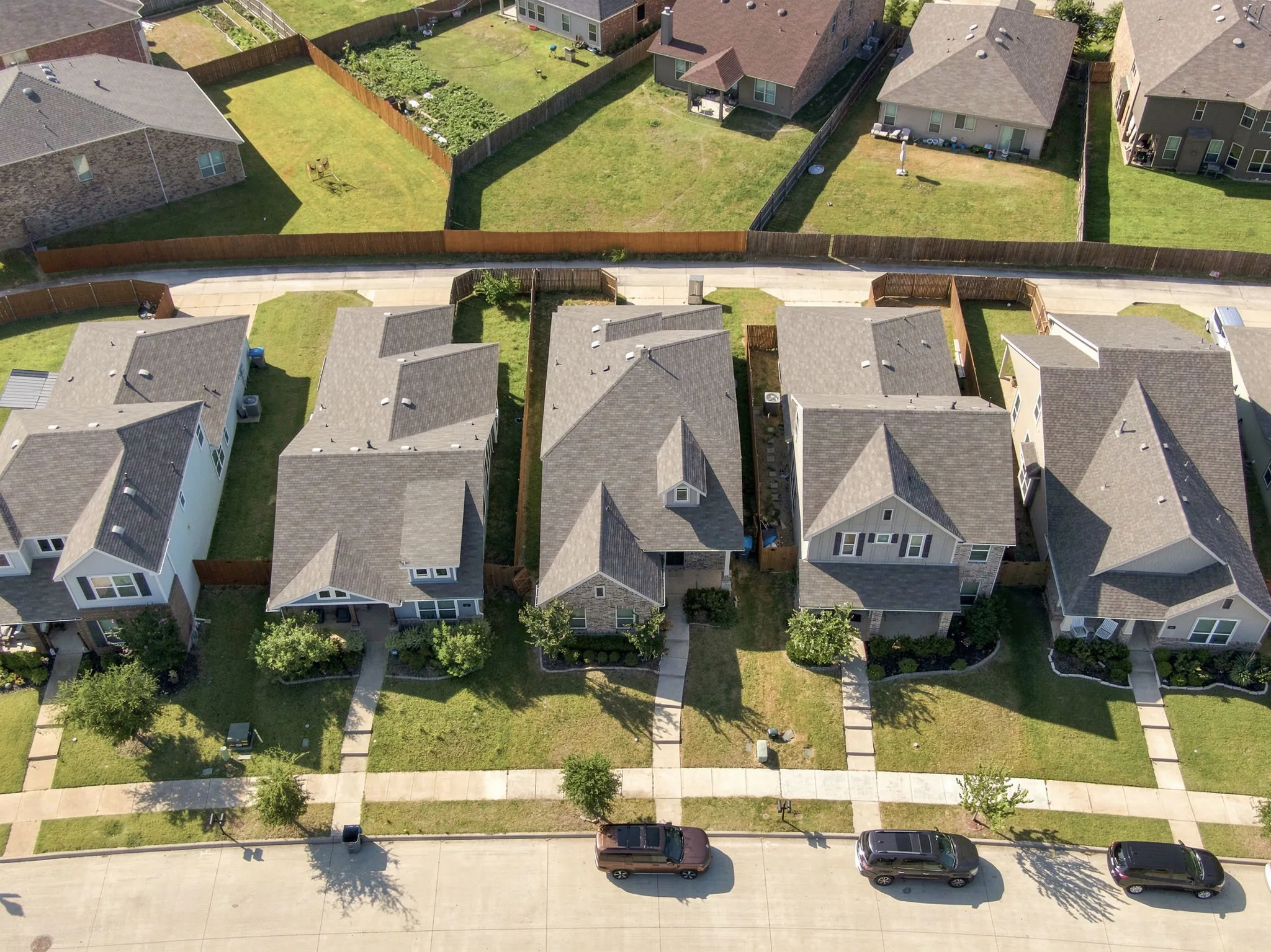 Single Family Residence For Sale in Kaufman County , 1994 Obsidian Trail, Forney, Texas 75126, 4 Bedroom, 3 Bathroom, 2 Garage spaces, 2,435 Sqft, built in 2018, mls#21324554, Real Estate Agent in Forney, Homes For Sale in Kaufman county, Homes For Sale in Forney, Realtor in Forney Texas, Real Estate Brokerage Independent Realty Texas, Luminita Cordes Realtor