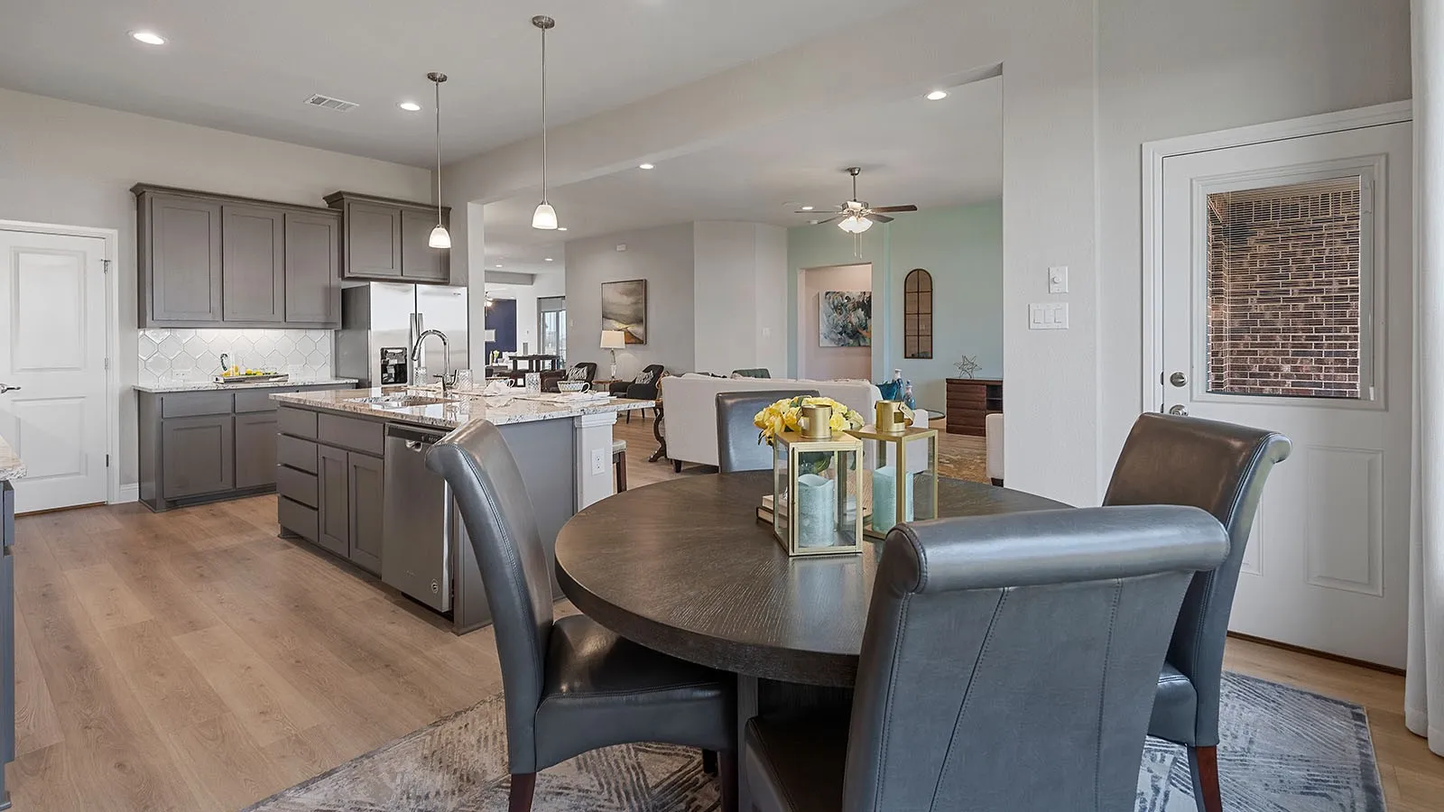 Single Family Residence For Sale in Ellis County , 3688 ROLLING MEADOWS Drive, Grand Prairie, Texas 76065, 5 Bedroom, 3 Bathroom, 3 Garage spaces, 2,707 Sqft, built in 2021, mls#21323490, Real Estate Agent in Grand Prairie, Homes For Sale in Ellis county, Homes For Sale in Grand Prairie, Realtor in Grand Prairie Texas, Real Estate Brokerage Independent Realty Texas, Luminita Cordes Realtor