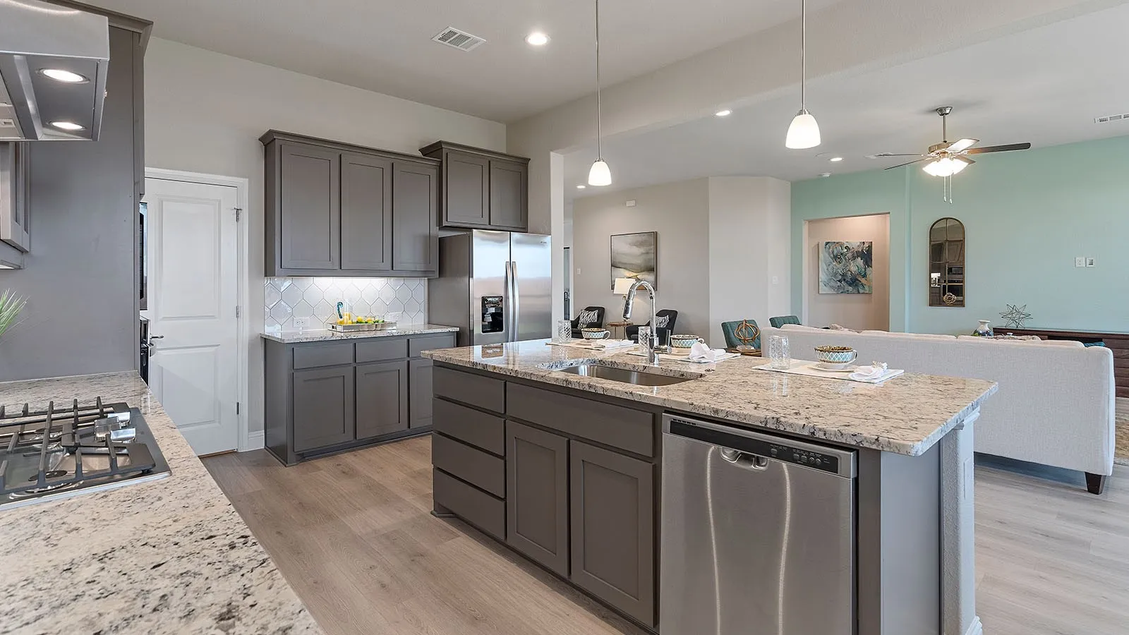 Single Family Residence For Sale in Ellis County , 3688 ROLLING MEADOWS Drive, Grand Prairie, Texas 76065, 5 Bedroom, 3 Bathroom, 3 Garage spaces, 2,707 Sqft, built in 2021, mls#21323490, Real Estate Agent in Grand Prairie, Homes For Sale in Ellis county, Homes For Sale in Grand Prairie, Realtor in Grand Prairie Texas, Real Estate Brokerage Independent Realty Texas, Luminita Cordes Realtor