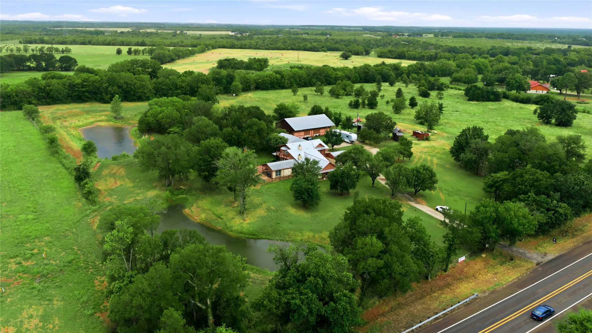 Farm For Sale in Navarro County , 12044 Highway 14, Richland, Texas 76681, 3 Bedroom, 3 Bathroom, 2 Garage spaces, 3,267 Sqft, built in 1983, mls#21139509, Real Estate Agent in Richland, Homes For Sale in Navarro county, Homes For Sale in Richland, Realtor in Richland Texas, Real Estate Brokerage Independent Realty Texas, Luminita Cordes Realtor