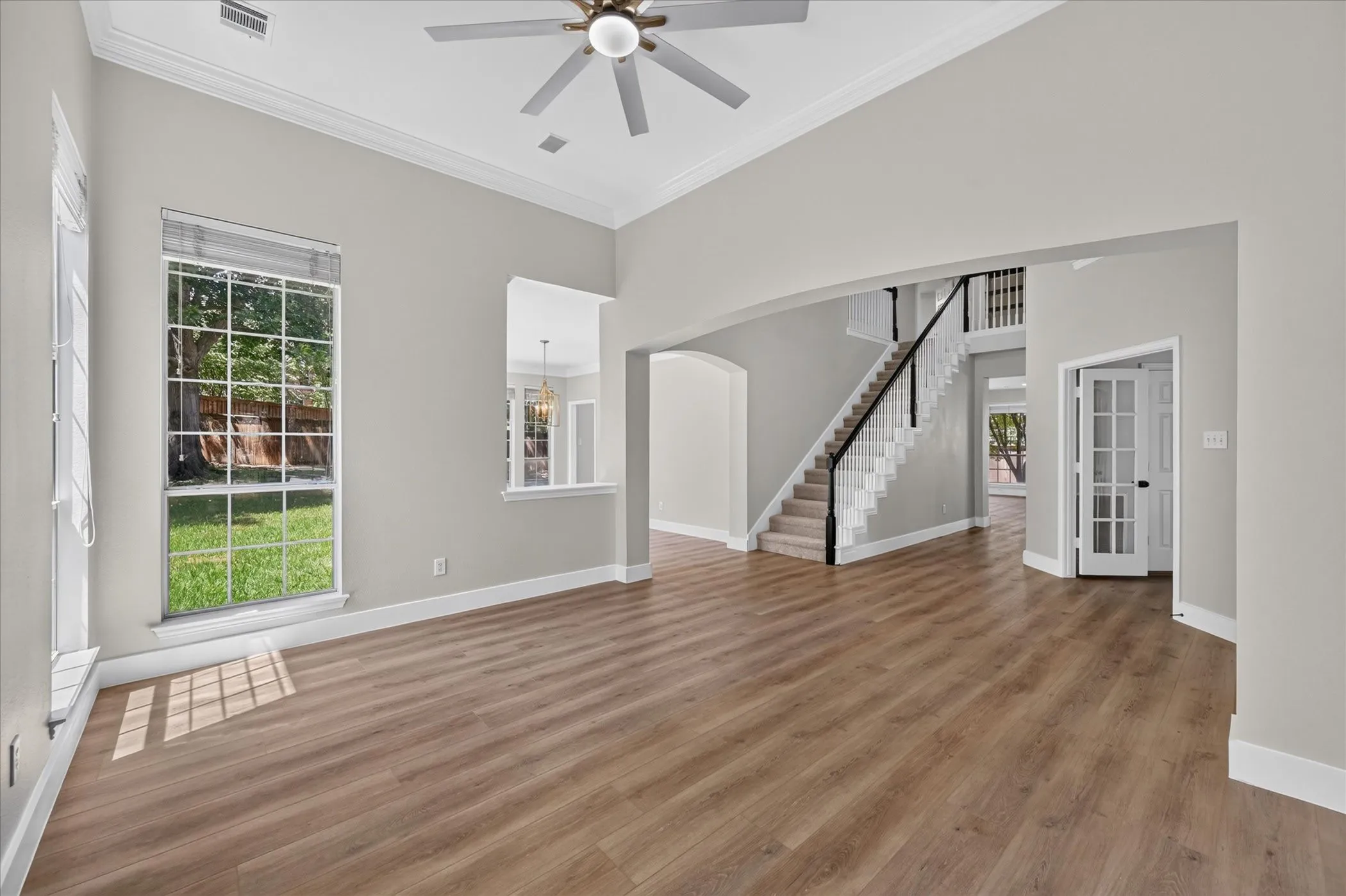 Single Family Residence For Sale in Denton County , 3317 Furlong Court, Flower Mound, Texas 75022, 4 Bedroom, 3 Bathroom, 2 Garage spaces, 3,074 Sqft, built in 1995, mls#21319666, Real Estate Agent in Flower Mound, Homes For Sale in Denton county, Homes For Sale in Flower Mound, Realtor in Flower Mound Texas, Real Estate Brokerage Independent Realty Texas, Luminita Cordes Realtor