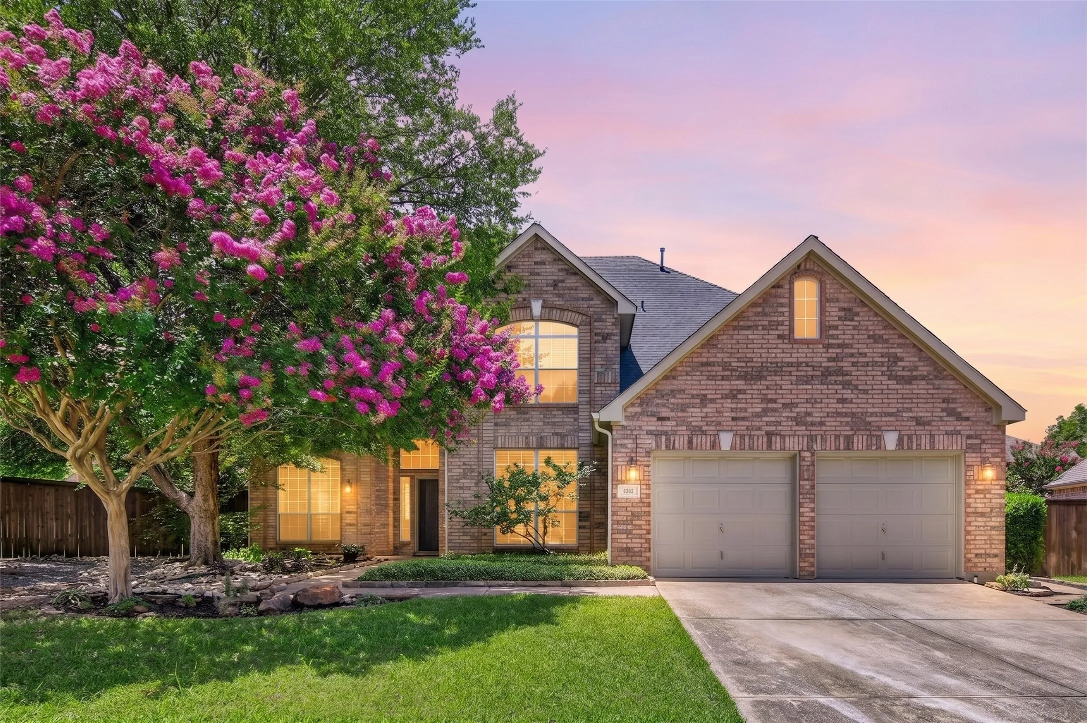 Single Family Residence For Sale in Denton County , 3317 Furlong Court, Flower Mound, Texas 75022, 4 Bedroom, 3 Bathroom, 2 Garage spaces, 3,074 Sqft, built in 1995, mls#21319666, Real Estate Agent in Flower Mound, Homes For Sale in Denton county, Homes For Sale in Flower Mound, Realtor in Flower Mound Texas, Real Estate Brokerage Independent Realty Texas, Luminita Cordes Realtor