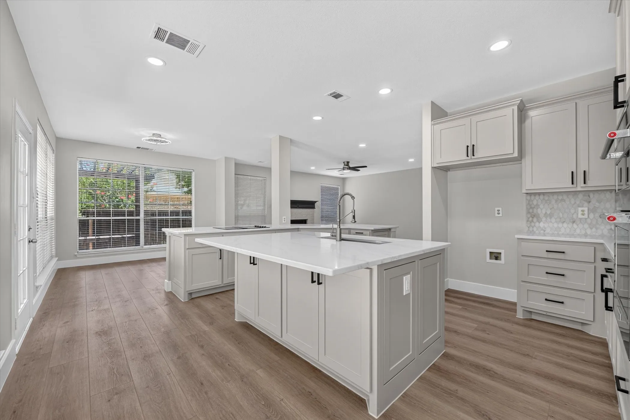 Single Family Residence For Sale in Denton County , 3317 Furlong Court, Flower Mound, Texas 75022, 4 Bedroom, 3 Bathroom, 2 Garage spaces, 3,074 Sqft, built in 1995, mls#21319666, Real Estate Agent in Flower Mound, Homes For Sale in Denton county, Homes For Sale in Flower Mound, Realtor in Flower Mound Texas, Real Estate Brokerage Independent Realty Texas, Luminita Cordes Realtor