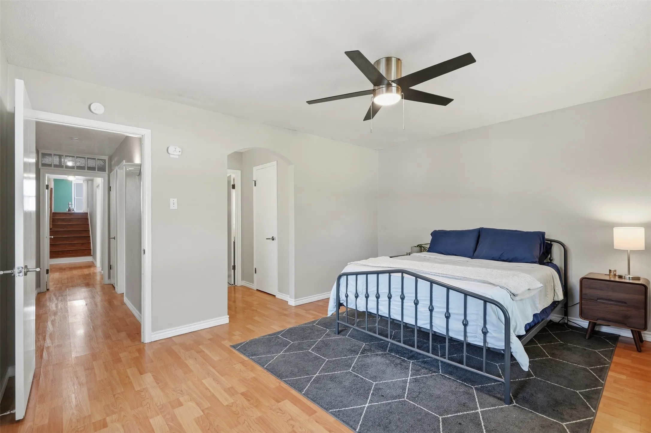 Single Family Residence For Sale in Dallas County , 1613 Iroquois Drive, Garland, Texas 75043, 4 Bedroom, 3 Bathroom, 2 Garage spaces, 2,910 Sqft, built in 1967, mls#21320819, Real Estate Agent in Garland, Homes For Sale in Dallas county, Homes For Sale in Garland, Realtor in Garland Texas, Real Estate Brokerage Independent Realty Texas, Luminita Cordes Realtor