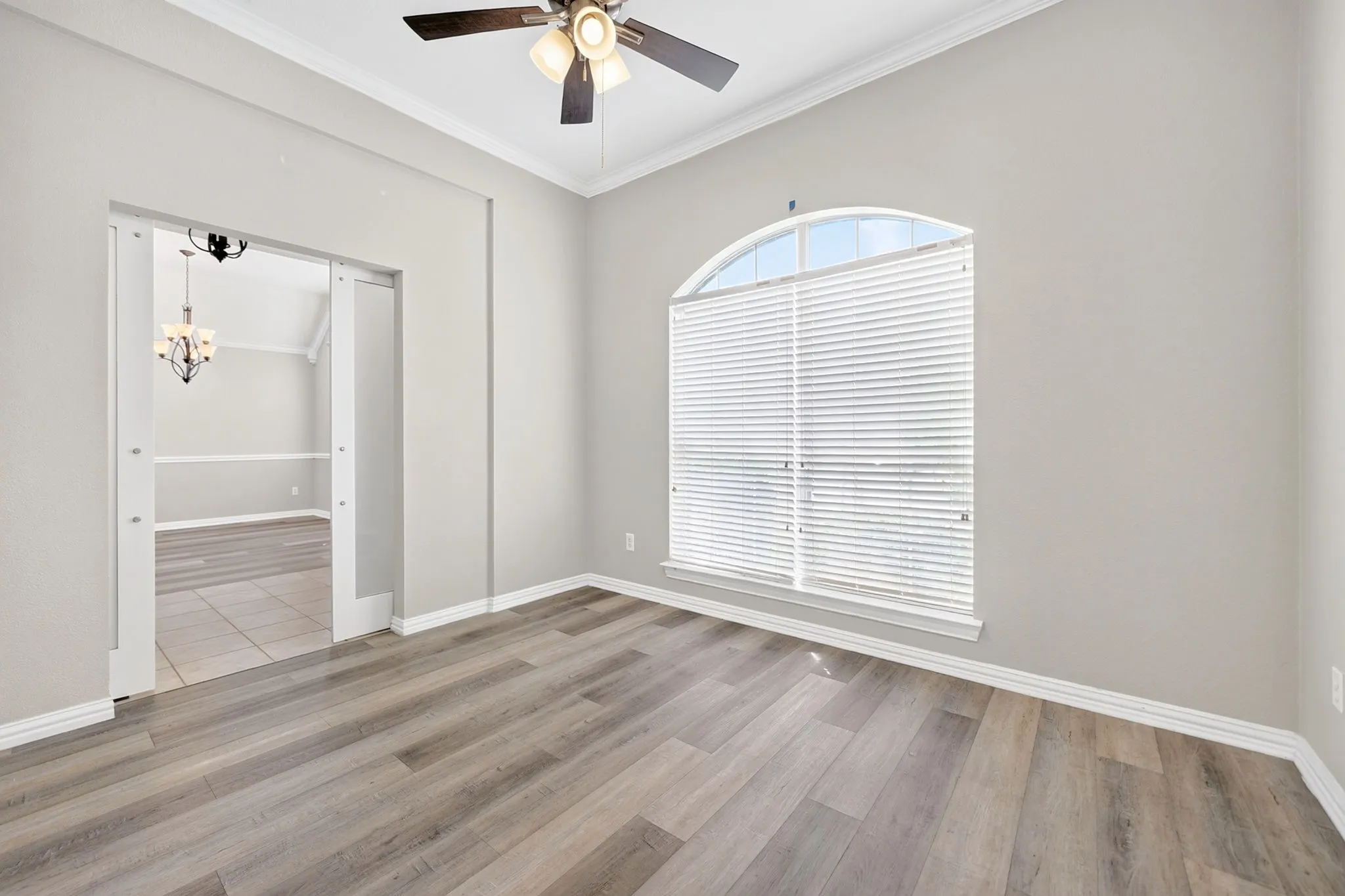 Single Family Residence For Sale in Dallas County , 2713 Planetree Drive, Rowlett, Texas 75089, 4 Bedroom, 2 Bathroom, 2 Garage spaces, 2,323 Sqft, built in 1999, mls#21321147, Real Estate Agent in Rowlett, Homes For Sale in Dallas county, Homes For Sale in Rowlett, Realtor in Rowlett Texas, Real Estate Brokerage Independent Realty Texas, Luminita Cordes Realtor