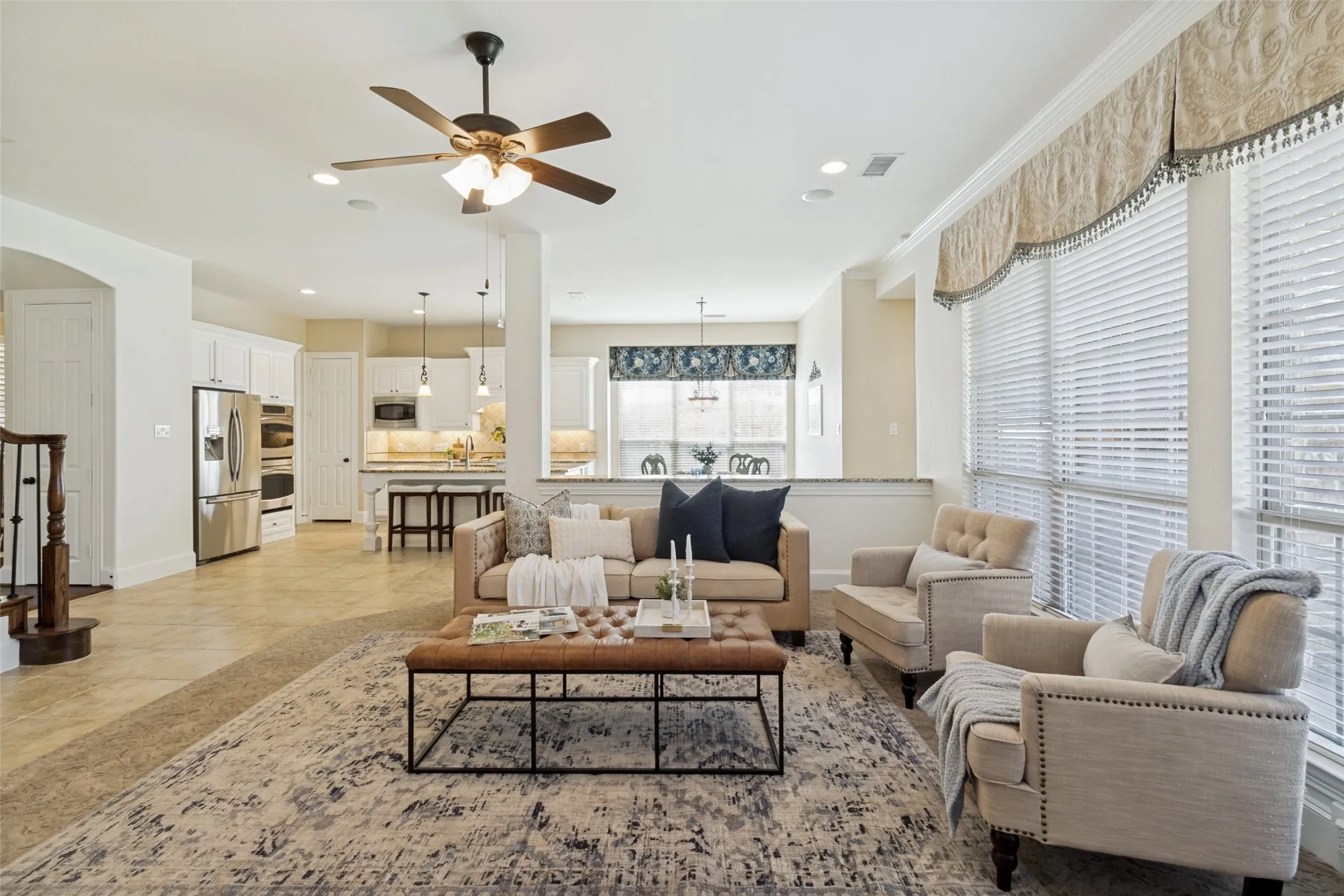 Single Family Residence For Sale in Dallas County , 1110 Kent Brown Road, Garland, Texas 75044, 4 Bedroom, 3 Bathroom, 3 Garage spaces, 3,290 Sqft, built in 2009, mls#21317612, Real Estate Agent in Garland, Homes For Sale in Dallas county, Homes For Sale in Garland, Realtor in Garland Texas, Real Estate Brokerage Independent Realty Texas, Luminita Cordes Realtor