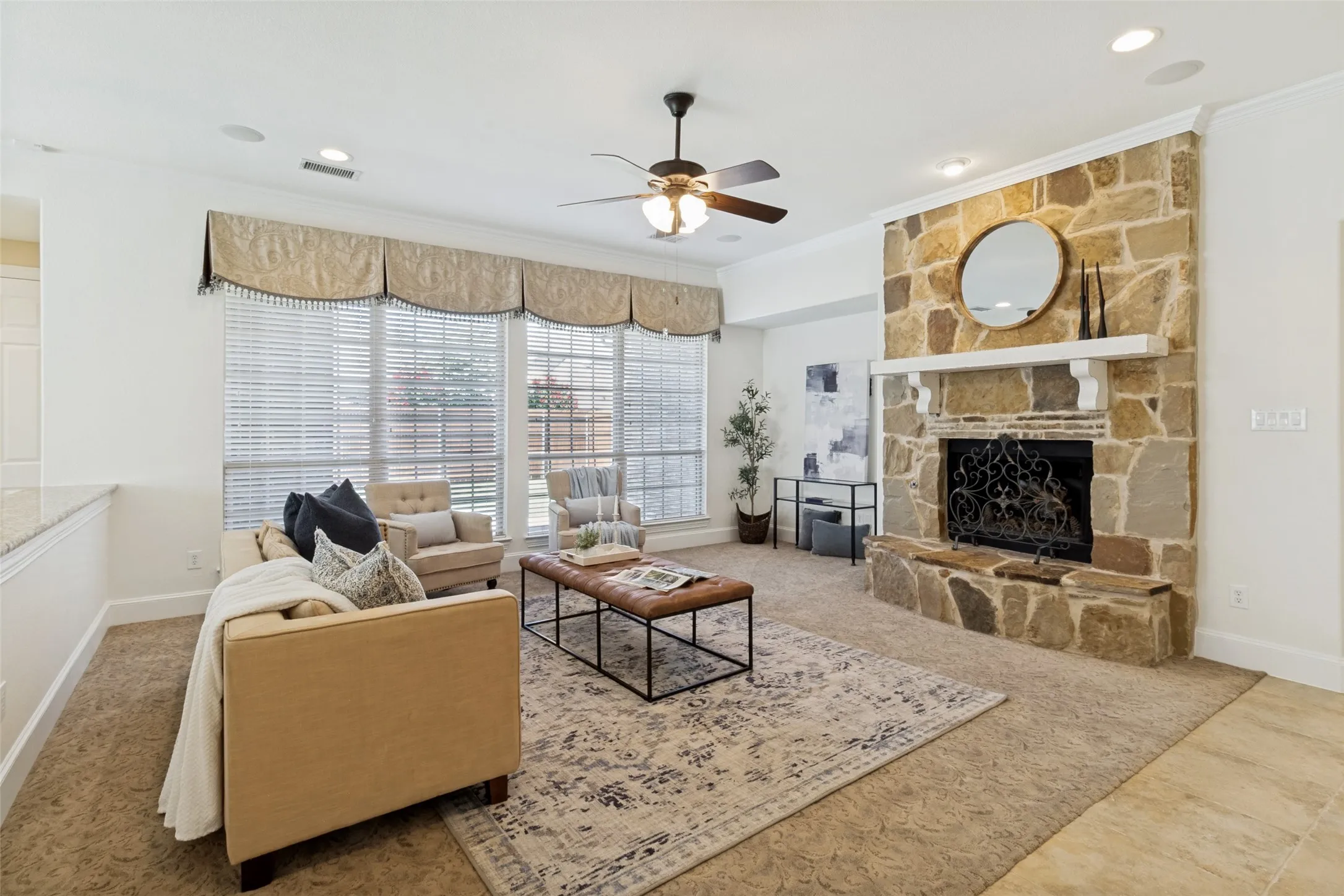 Single Family Residence For Sale in Dallas County , 1110 Kent Brown Road, Garland, Texas 75044, 4 Bedroom, 3 Bathroom, 3 Garage spaces, 3,290 Sqft, built in 2009, mls#21317612, Real Estate Agent in Garland, Homes For Sale in Dallas county, Homes For Sale in Garland, Realtor in Garland Texas, Real Estate Brokerage Independent Realty Texas, Luminita Cordes Realtor