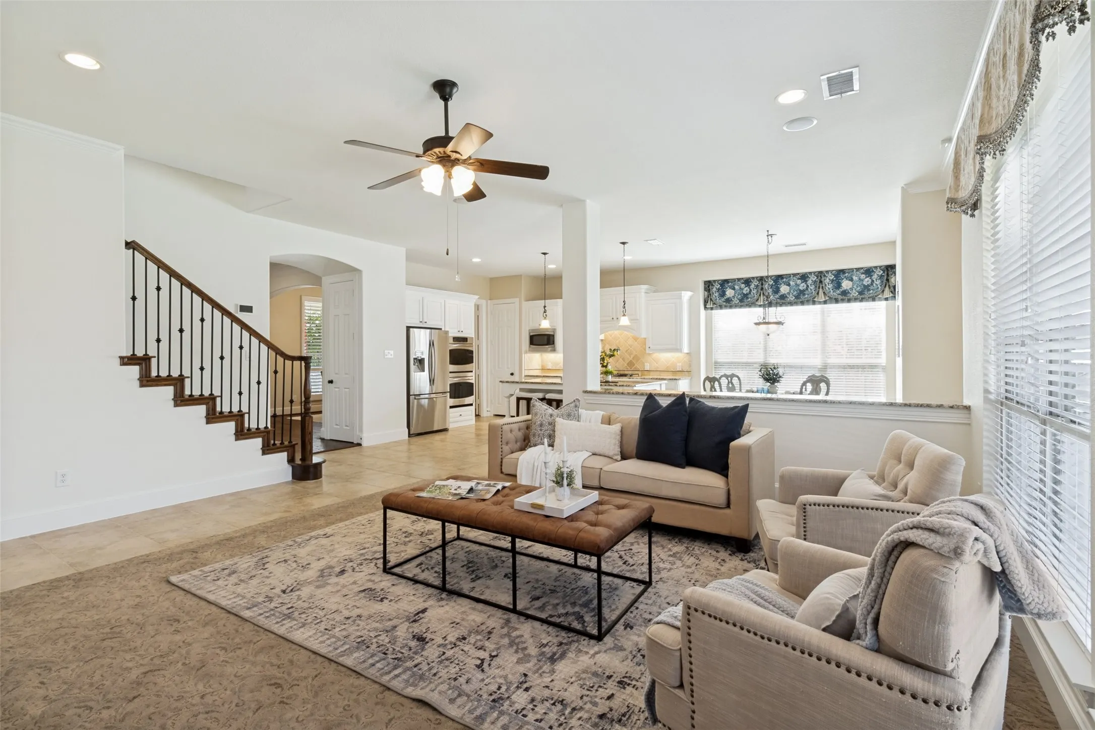 Single Family Residence For Sale in Dallas County , 1110 Kent Brown Road, Garland, Texas 75044, 4 Bedroom, 3 Bathroom, 3 Garage spaces, 3,290 Sqft, built in 2009, mls#21317612, Real Estate Agent in Garland, Homes For Sale in Dallas county, Homes For Sale in Garland, Realtor in Garland Texas, Real Estate Brokerage Independent Realty Texas, Luminita Cordes Realtor