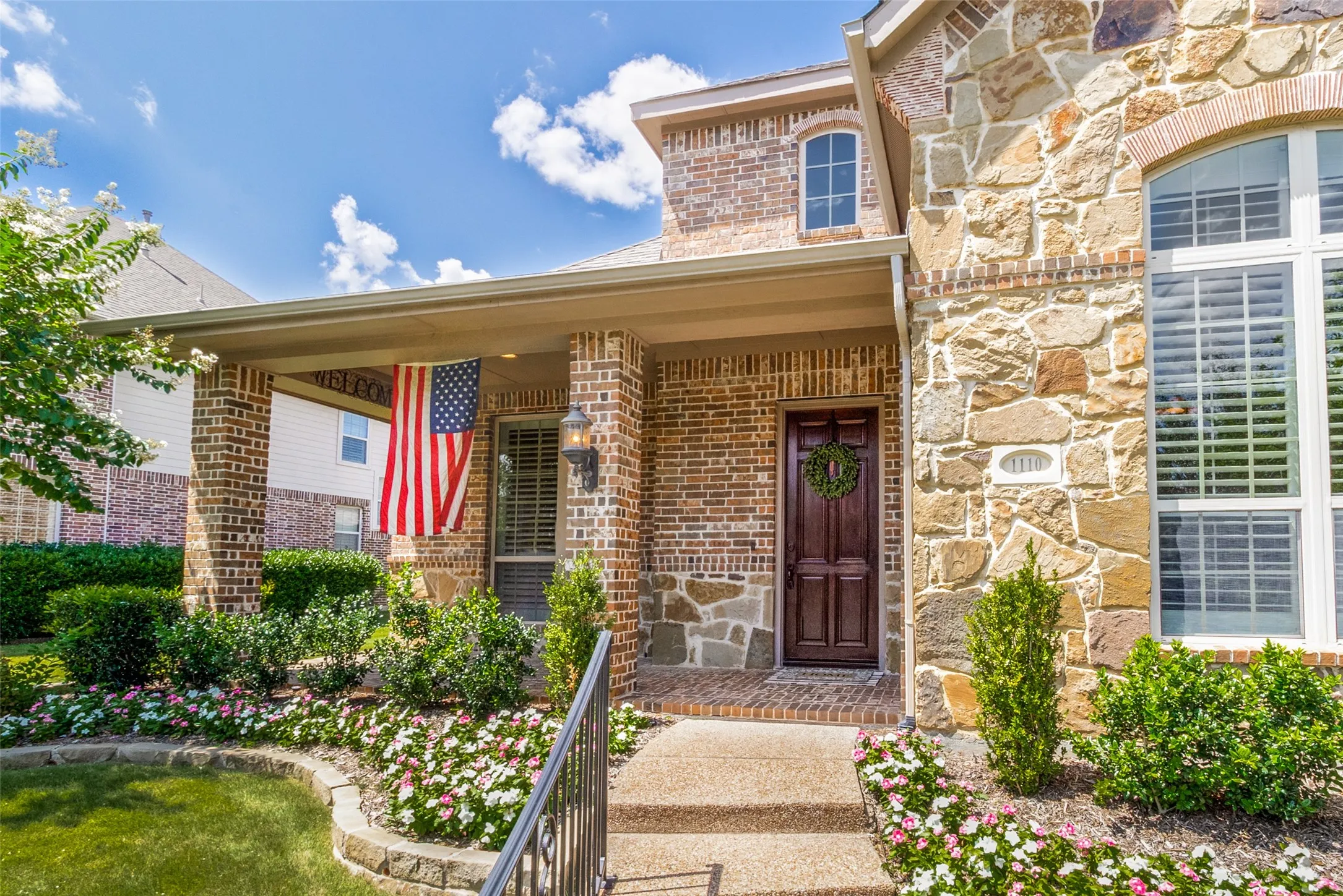 Single Family Residence For Sale in Dallas County , 1110 Kent Brown Road, Garland, Texas 75044, 4 Bedroom, 3 Bathroom, 3 Garage spaces, 3,290 Sqft, built in 2009, mls#21317612, Real Estate Agent in Garland, Homes For Sale in Dallas county, Homes For Sale in Garland, Realtor in Garland Texas, Real Estate Brokerage Independent Realty Texas, Luminita Cordes Realtor