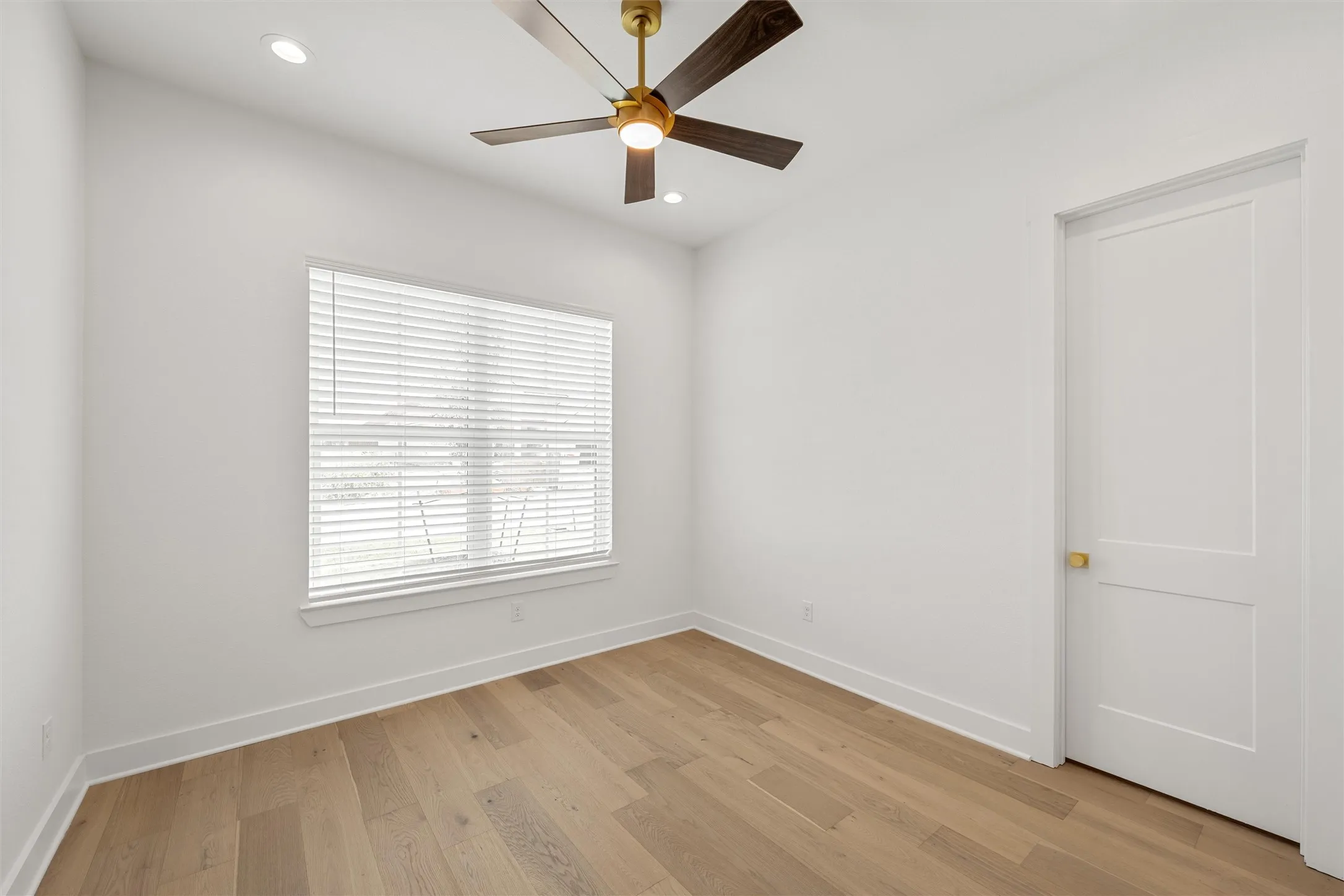 Single Family Residence For Sale in Mc Lennan County , 1333 Tahonta Drive, Hewitt, Texas 76643, 4 Bedroom, 3 Bathroom, 2 Garage spaces, 2,645 Sqft, built in 2026, mls#21320189, Real Estate Agent in Hewitt, Homes For Sale in Mc Lennan county, Homes For Sale in Hewitt, Realtor in Hewitt Texas, Real Estate Brokerage Independent Realty Texas, Luminita Cordes Realtor