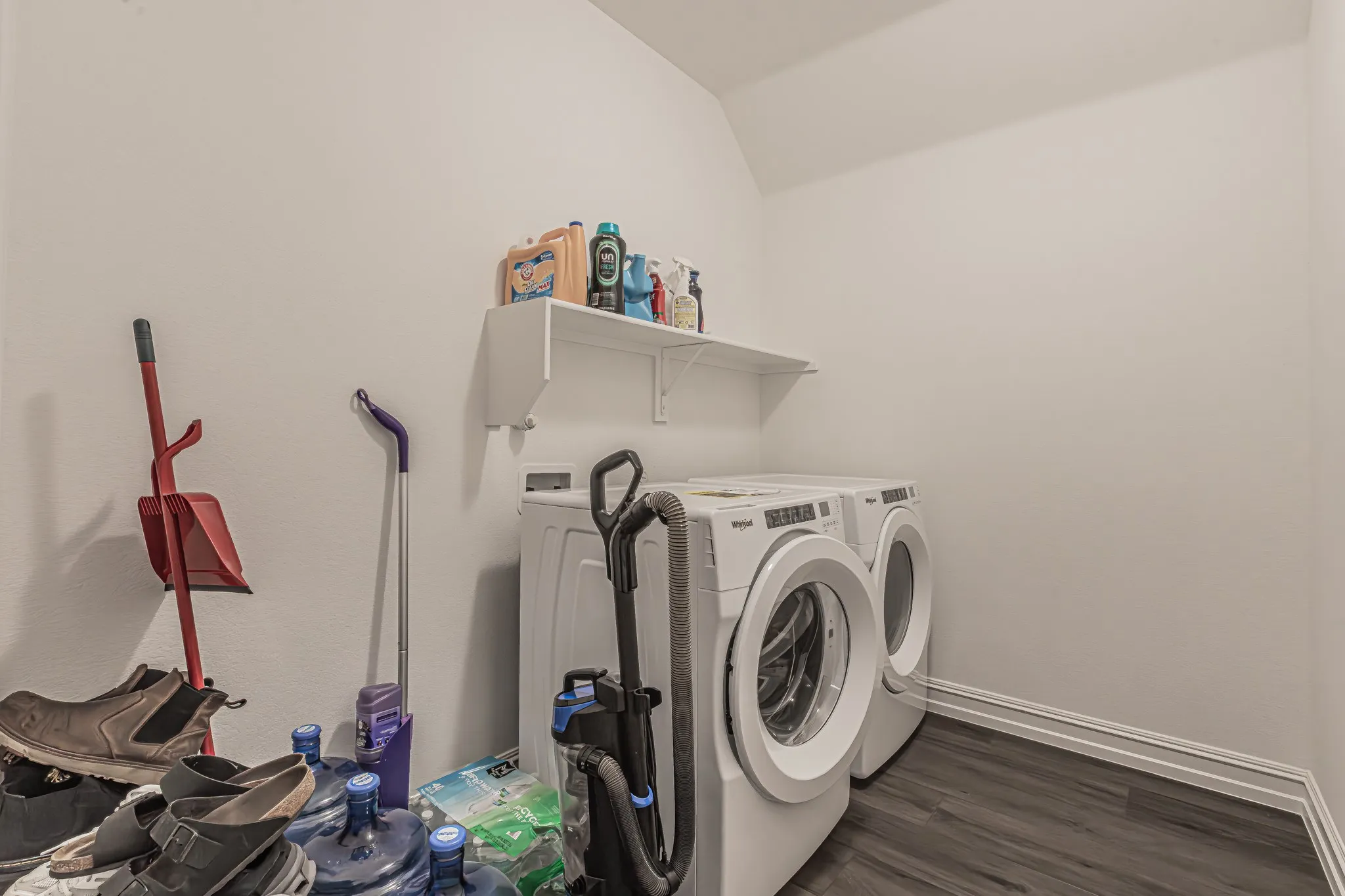 Single Family Residence For Sale in Ellis County , 4313 Knight Street, Midlothian, Texas 76065, 4 Bedroom, 3 Bathroom, 2 Garage spaces, 2,495 Sqft, built in 2024, mls#21324314, Real Estate Agent in Midlothian, Homes For Sale in Ellis county, Homes For Sale in Midlothian, Realtor in Midlothian Texas, Real Estate Brokerage Independent Realty Texas, Luminita Cordes Realtor