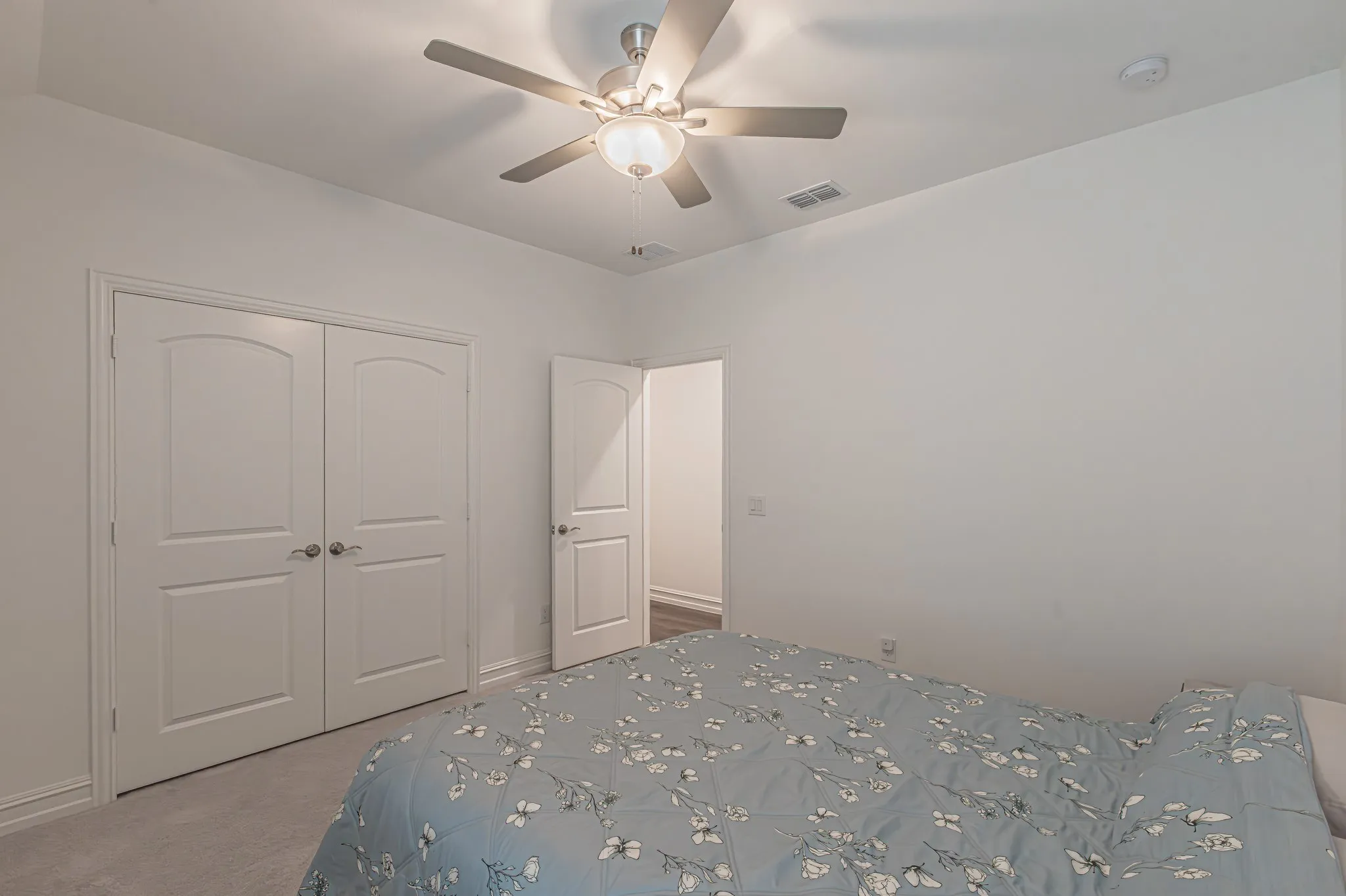 Single Family Residence For Sale in Ellis County , 4313 Knight Street, Midlothian, Texas 76065, 4 Bedroom, 3 Bathroom, 2 Garage spaces, 2,495 Sqft, built in 2024, mls#21324314, Real Estate Agent in Midlothian, Homes For Sale in Ellis county, Homes For Sale in Midlothian, Realtor in Midlothian Texas, Real Estate Brokerage Independent Realty Texas, Luminita Cordes Realtor