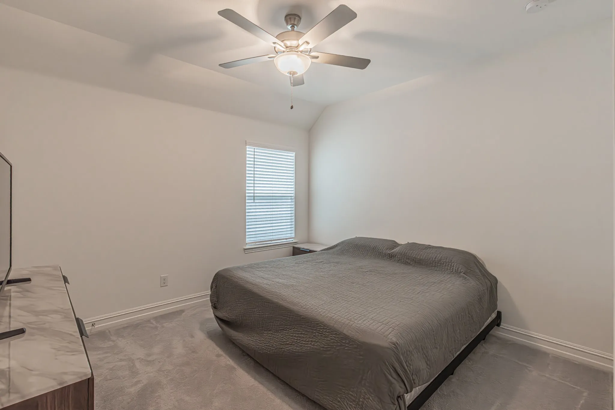 Single Family Residence For Sale in Ellis County , 4313 Knight Street, Midlothian, Texas 76065, 4 Bedroom, 3 Bathroom, 2 Garage spaces, 2,495 Sqft, built in 2024, mls#21324314, Real Estate Agent in Midlothian, Homes For Sale in Ellis county, Homes For Sale in Midlothian, Realtor in Midlothian Texas, Real Estate Brokerage Independent Realty Texas, Luminita Cordes Realtor