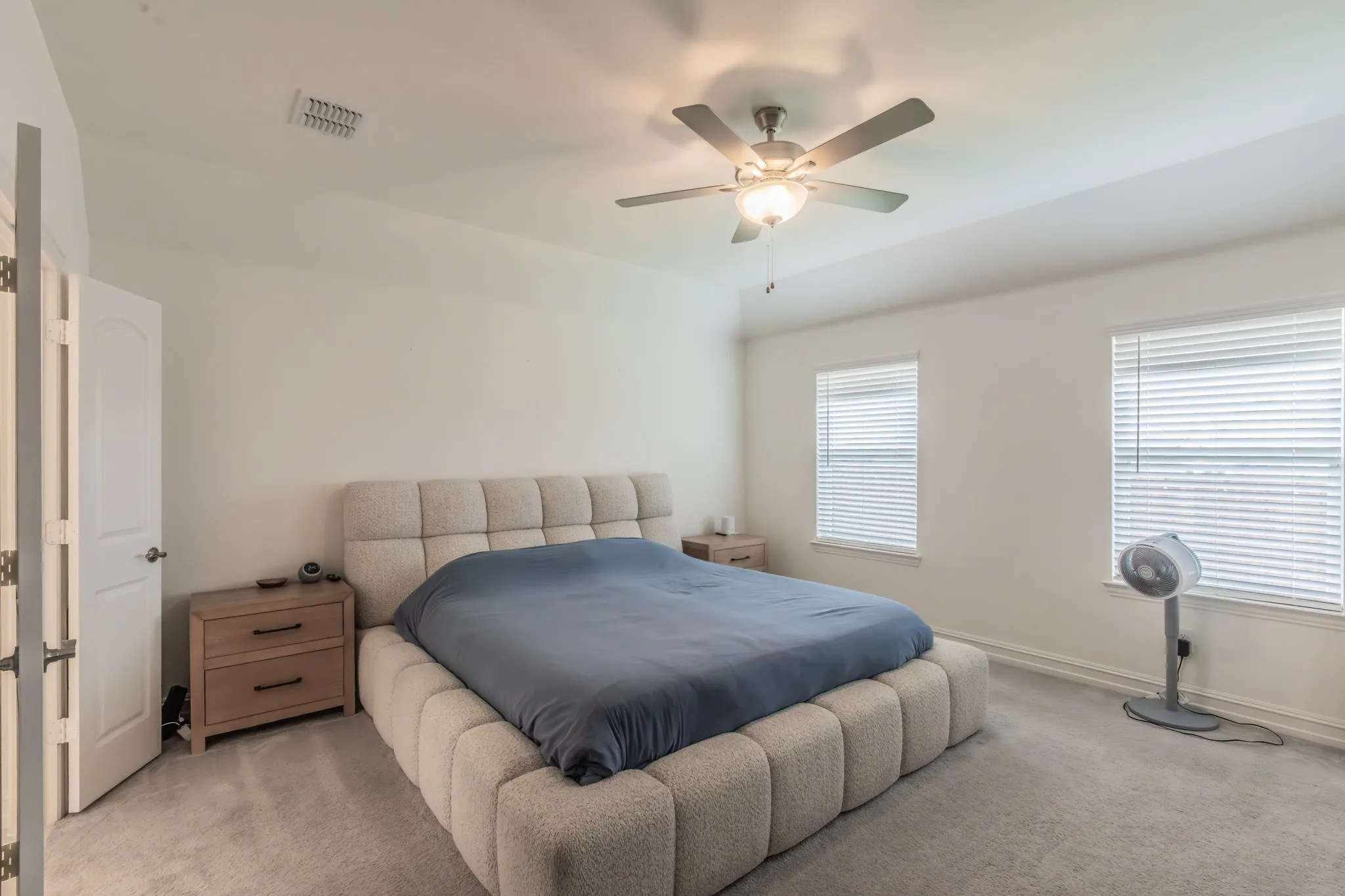 Single Family Residence For Sale in Ellis County , 4313 Knight Street, Midlothian, Texas 76065, 4 Bedroom, 3 Bathroom, 2 Garage spaces, 2,495 Sqft, built in 2024, mls#21324314, Real Estate Agent in Midlothian, Homes For Sale in Ellis county, Homes For Sale in Midlothian, Realtor in Midlothian Texas, Real Estate Brokerage Independent Realty Texas, Luminita Cordes Realtor