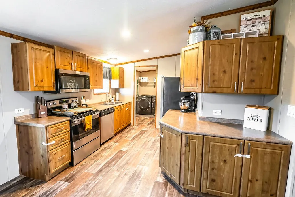 Mobile Home For Sale in Montague County , 18 Pawnee Trail, Nocona, Texas 76255, 3 Bedrooms, 2 Bathrooms, Garage spaces, 1,408 Sqft, built in 2021, Price $205,000, mls#21324599, Real Estate Agent in Nocona, Homes For Sale in Montague county, Homes For Sale in Nocona, Realtor in Nocona Texas, Real Estate Brokerage Independent Realty Texas, Luminita Cordes Realtor