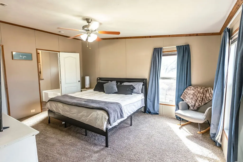 Mobile Home For Sale in Montague County , 18 Pawnee Trail, Nocona, Texas 76255, 3 Bedrooms, 2 Bathrooms, Garage spaces, 1,408 Sqft, built in 2021, Price $205,000, mls#21324599, Real Estate Agent in Nocona, Homes For Sale in Montague county, Homes For Sale in Nocona, Realtor in Nocona Texas, Real Estate Brokerage Independent Realty Texas, Luminita Cordes Realtor