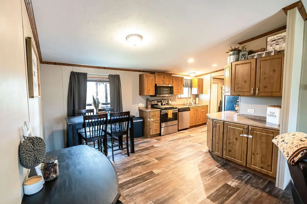 Mobile Home For Sale in Montague County , 18 Pawnee Trail, Nocona, Texas 76255, 3 Bedrooms, 2 Bathrooms, Garage spaces, 1,408 Sqft, built in 2021, Price $205,000, mls#21324599, Real Estate Agent in Nocona, Homes For Sale in Montague county, Homes For Sale in Nocona, Realtor in Nocona Texas, Real Estate Brokerage Independent Realty Texas, Luminita Cordes Realtor