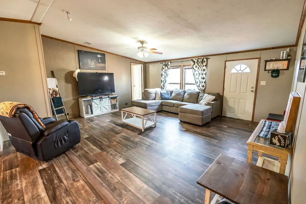 Mobile Home For Sale in Montague County , 18 Pawnee Trail, Nocona, Texas 76255, 3 Bedrooms, 2 Bathrooms, Garage spaces, 1,408 Sqft, built in 2021, Price $205,000, mls#21324599, Real Estate Agent in Nocona, Homes For Sale in Montague county, Homes For Sale in Nocona, Realtor in Nocona Texas, Real Estate Brokerage Independent Realty Texas, Luminita Cordes Realtor