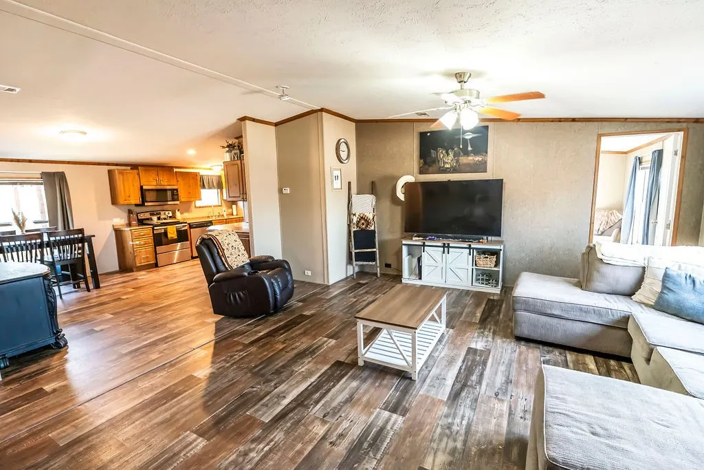 Mobile Home For Sale in Montague County , 18 Pawnee Trail, Nocona, Texas 76255, 3 Bedrooms, 2 Bathrooms, Garage spaces, 1,408 Sqft, built in 2021, Price $205,000, mls#21324599, Real Estate Agent in Nocona, Homes For Sale in Montague county, Homes For Sale in Nocona, Realtor in Nocona Texas, Real Estate Brokerage Independent Realty Texas, Luminita Cordes Realtor