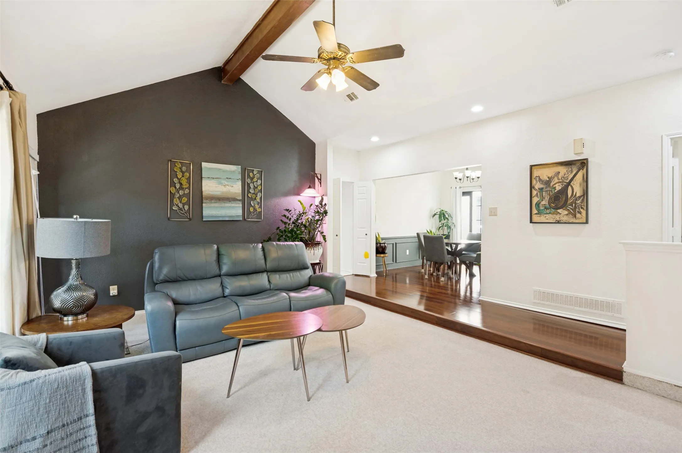 Single Family Residence For Sale in Denton County , 2711 Van Gogh Place, Dallas, Texas 75287, 3 Bedroom, 3 Bathroom, 2 Garage spaces, 1,757 Sqft, built in 1984, Price $375,000, mls#21323638, Real Estate Agent in Dallas, Homes For Sale in Denton county, Homes For Sale in Dallas, Realtor in Dallas Texas, Real Estate Brokerage Independent Realty Texas, Luminita Cordes Realtor