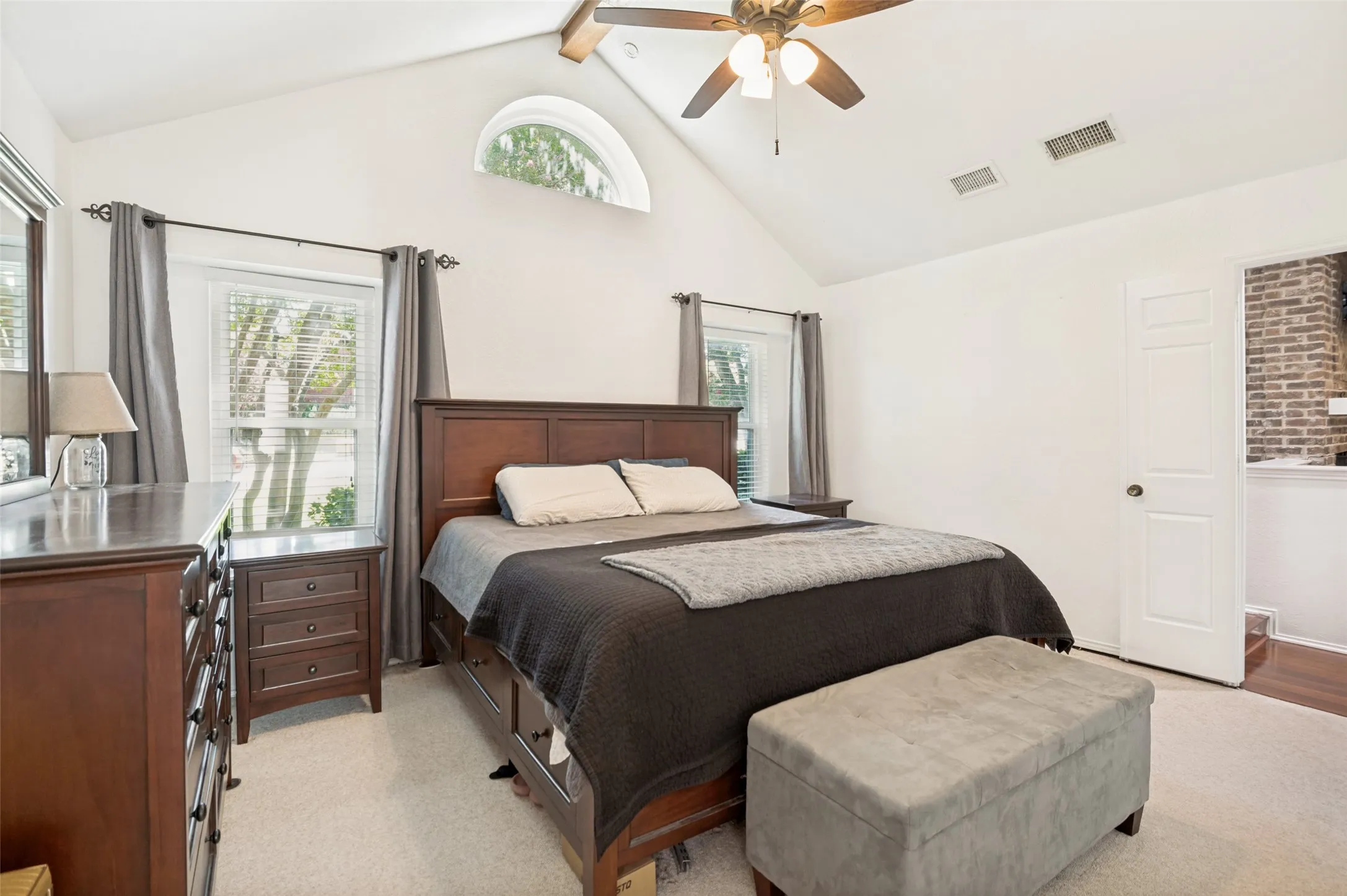 Single Family Residence For Sale in Denton County , 2711 Van Gogh Place, Dallas, Texas 75287, 3 Bedroom, 3 Bathroom, 2 Garage spaces, 1,757 Sqft, built in 1984, Price $375,000, mls#21323638, Real Estate Agent in Dallas, Homes For Sale in Denton county, Homes For Sale in Dallas, Realtor in Dallas Texas, Real Estate Brokerage Independent Realty Texas, Luminita Cordes Realtor