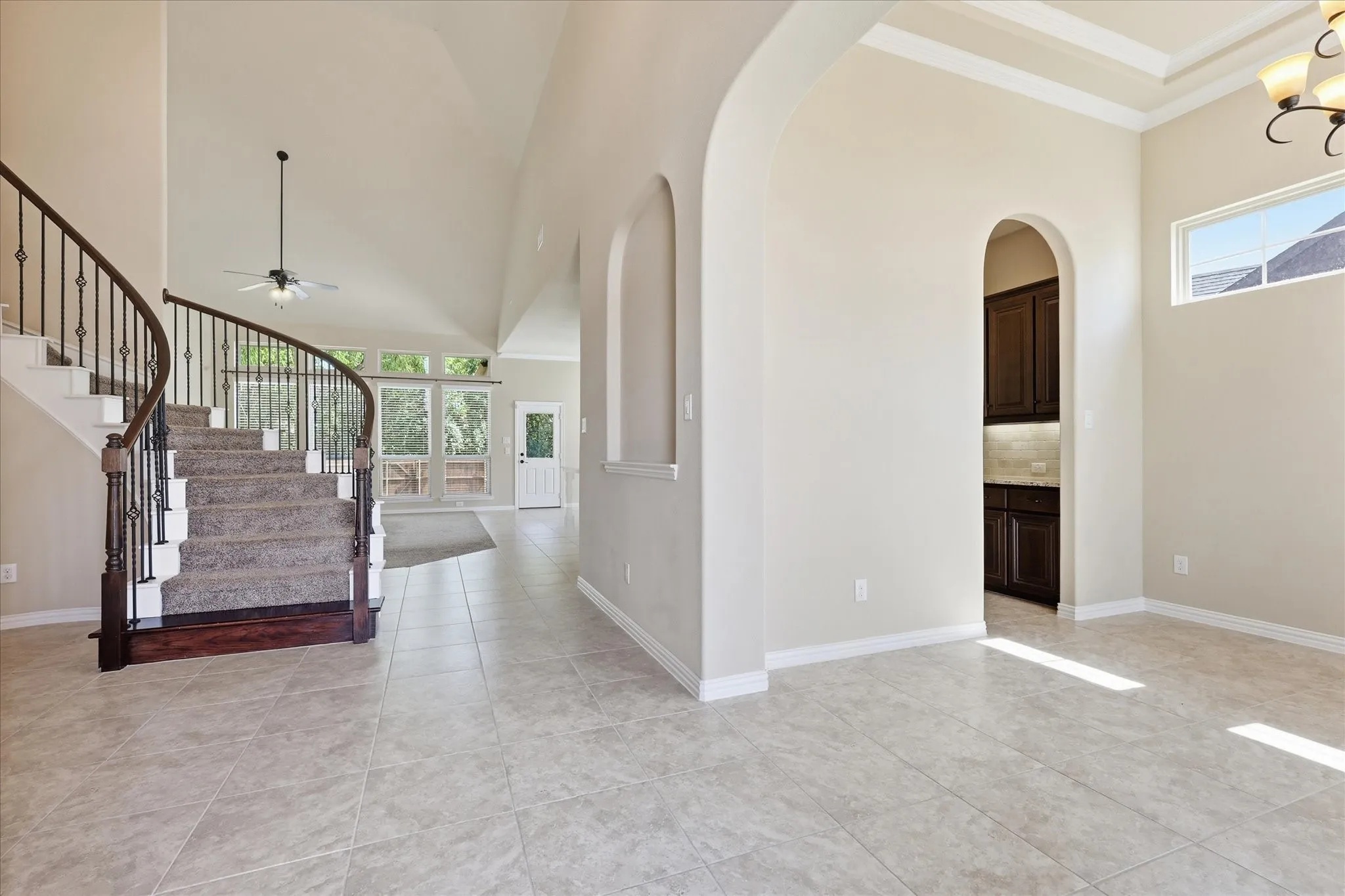 Single Family Residence For Sale in Ellis County , 405 Double Creek Drive, Midlothian, Texas 76065, 4 Bedroom, 3 Bathroom, 3 Garage spaces, 3,293 Sqft, built in 2017, mls#21314920, Real Estate Agent in Midlothian, Homes For Sale in Ellis county, Homes For Sale in Midlothian, Realtor in Midlothian Texas, Real Estate Brokerage Independent Realty Texas, Luminita Cordes Realtor