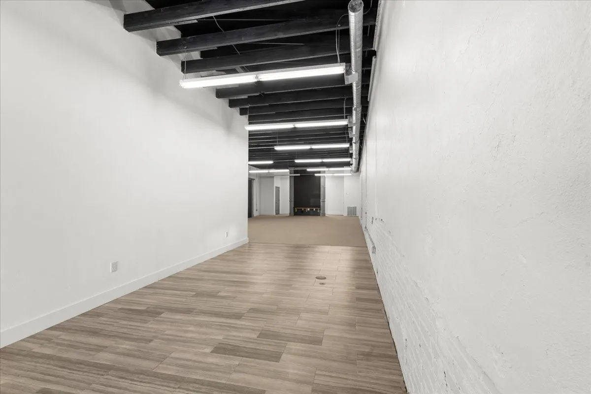 Retail For Sale in Navarro County , 418 N Beaton Street, Corsicana, Texas 75110, 0, 0, Garage spaces, 0 Sqft, built in 1924, mls#21324216, Real Estate Agent in Corsicana, Homes For Sale in Navarro county, Homes For Sale in Corsicana, Realtor in Corsicana Texas, Real Estate Brokerage Independent Realty Texas, Luminita Cordes Realtor
