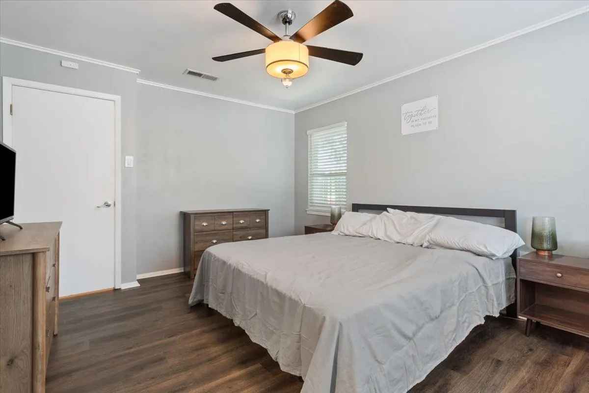Single Family Residence For Sale in Mc Lennan County , 2649 Woodmont Circle, Waco, Texas 76710, 4 Bedroom, 3 Bathroom, 2 Garage spaces, 2,226 Sqft, built in 1968, mls#21321672, Real Estate Agent in Waco, Homes For Sale in Mc Lennan county, Homes For Sale in Waco, Realtor in Waco Texas, Real Estate Brokerage Independent Realty Texas, Luminita Cordes Realtor