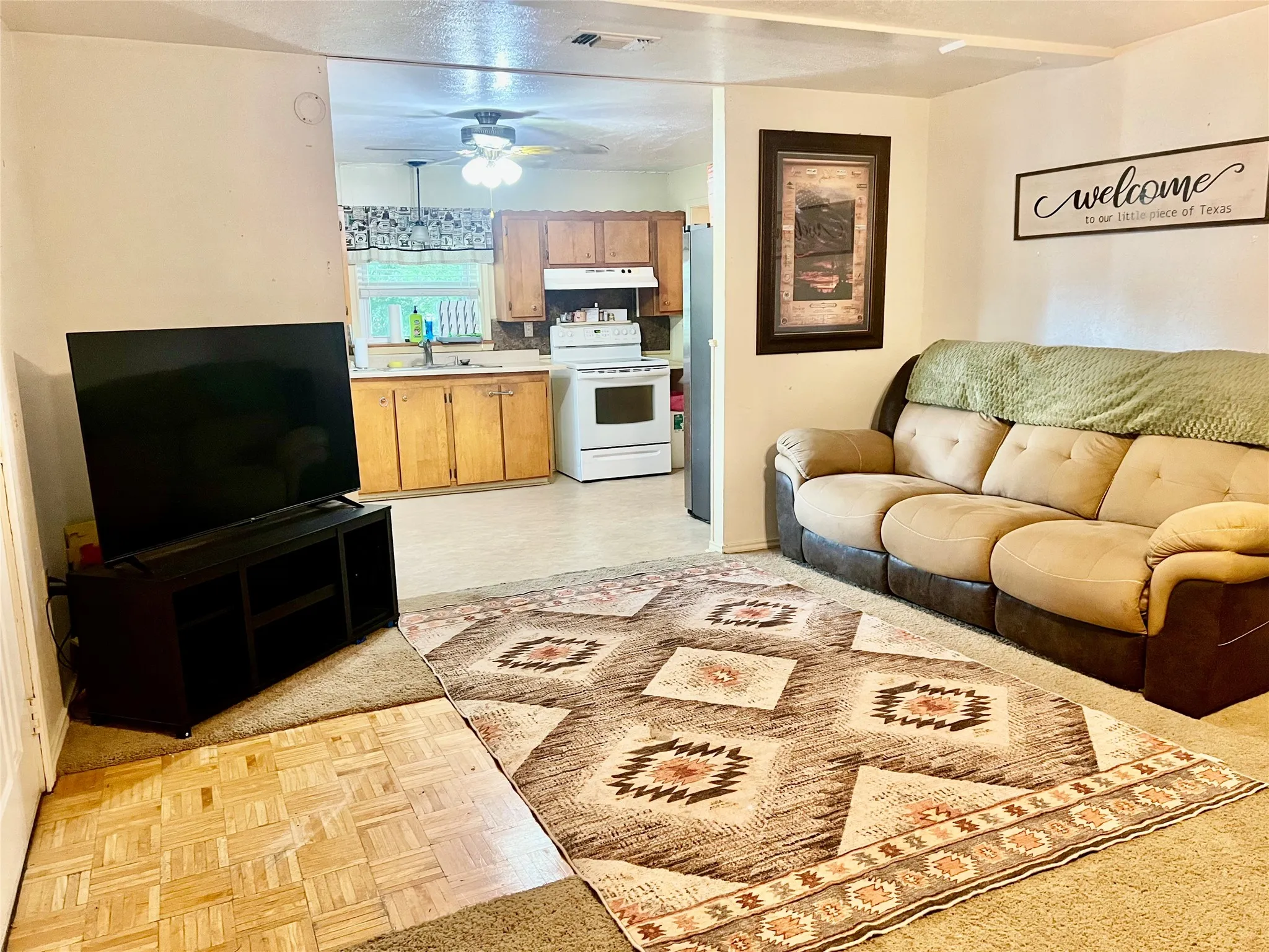 Single Family Residence For Sale in Erath County , 169 Glenn Street, Bluff Dale, Texas 76433, 2 Bedrooms, 2 Bathrooms, Garage spaces, 1,428 Sqft, built in 1940, Price $287,000, mls#21324196, Real Estate Agent in Bluff Dale, Homes For Sale in Erath county, Homes For Sale in Bluff Dale, Realtor in Bluff Dale Texas, Real Estate Brokerage Independent Realty Texas, Luminita Cordes Realtor