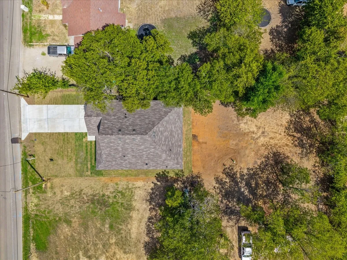 Single Family Residence For Sale in Johnson County , 1104 Boone Street, Cleburne, Texas 76031, 3 Bedroom, 2 Bathroom, 2 Garage spaces, 1,492 Sqft, built in 2026, mls#21324587, Real Estate Agent in Cleburne, Homes For Sale in Johnson county, Homes For Sale in Cleburne, Realtor in Cleburne Texas, Real Estate Brokerage Independent Realty Texas, Luminita Cordes Realtor