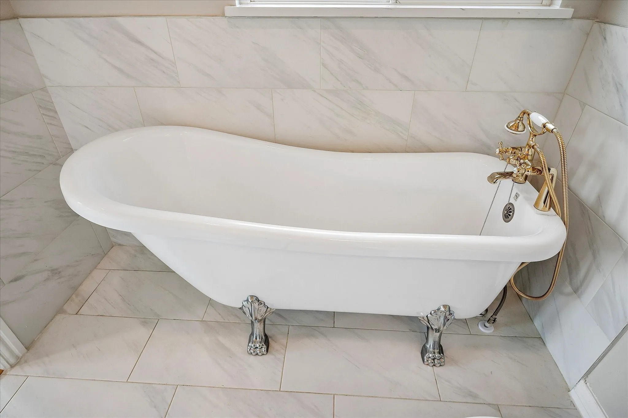 Imagine relaxing in this wonderful soaking tub located on the 2nd level - second Primary Bathroom.