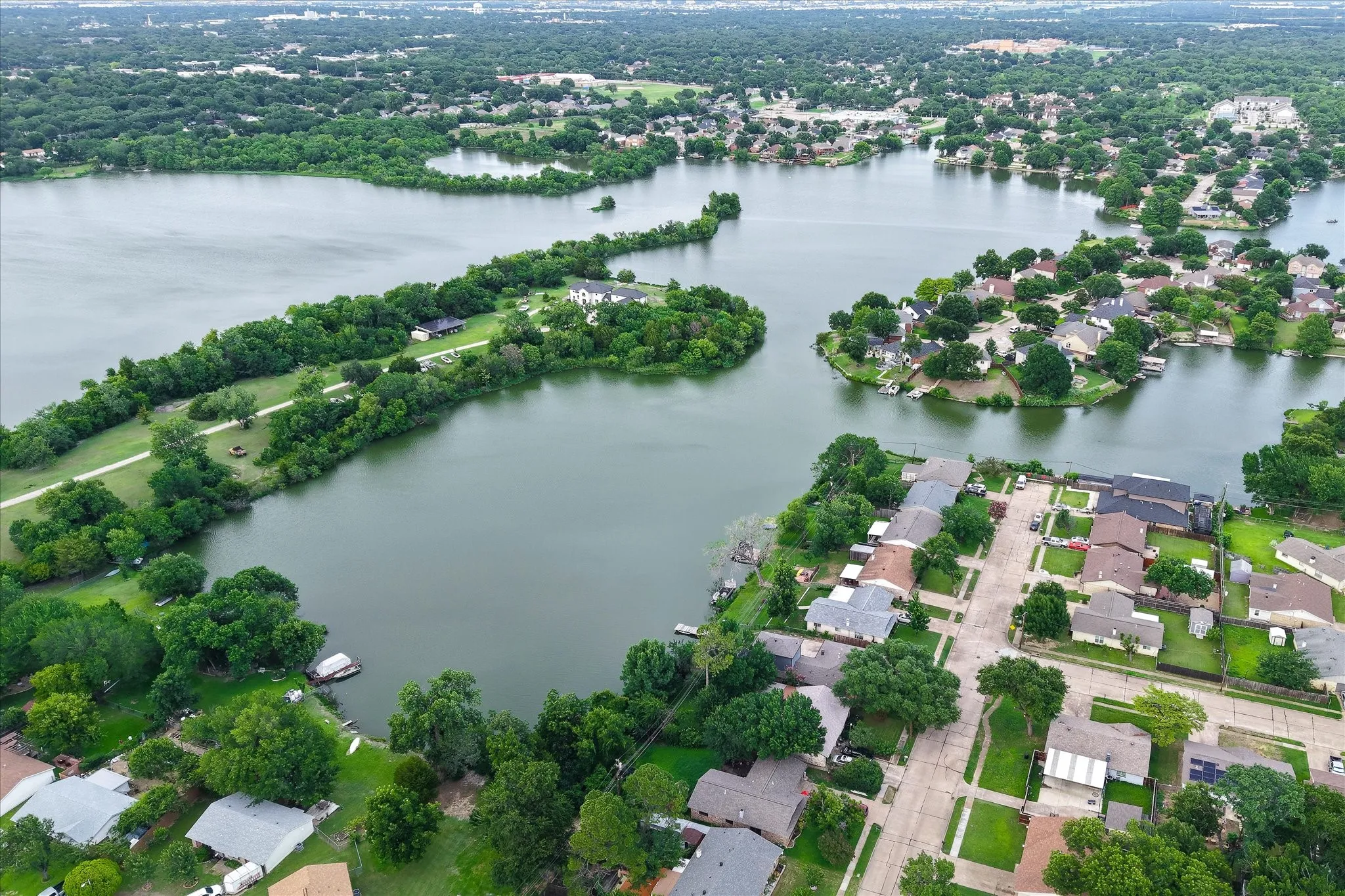 Located on a Private Lake in Irving, Lake Vilbig is only for the those who own lakefront property!