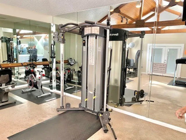 Condominium For Rent in Tarrant County , 1204 Calico Lane 721, Arlington, Texas 76011, 2 Bedroom, 1 Bathroom, Garage spaces, 963 Sqft, built in 1981, mls#21324638, Real Estate Agent in Arlington, Homes For Rent in Tarrant county, Homes For Rent in Arlington, Realtor in Arlington Texas, Real Estate Brokerage Independent Realty Texas, Luminita Cordes Realtor