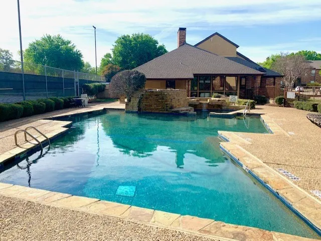 Condominium For Rent in Tarrant County , 1204 Calico Lane 721, Arlington, Texas 76011, 2 Bedroom, 1 Bathroom, Garage spaces, 963 Sqft, built in 1981, mls#21324638, Real Estate Agent in Arlington, Homes For Rent in Tarrant county, Homes For Rent in Arlington, Realtor in Arlington Texas, Real Estate Brokerage Independent Realty Texas, Luminita Cordes Realtor