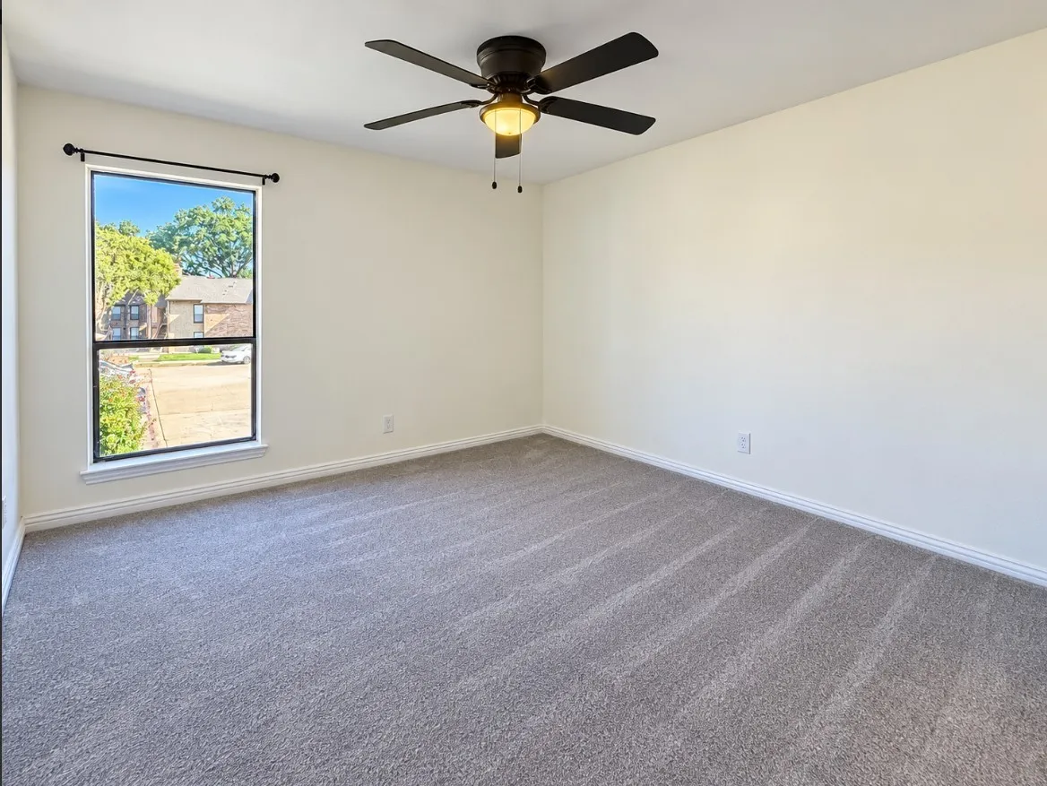 Condominium For Rent in Tarrant County , 1204 Calico Lane 721, Arlington, Texas 76011, 2 Bedroom, 1 Bathroom, Garage spaces, 963 Sqft, built in 1981, mls#21324638, Real Estate Agent in Arlington, Homes For Rent in Tarrant county, Homes For Rent in Arlington, Realtor in Arlington Texas, Real Estate Brokerage Independent Realty Texas, Luminita Cordes Realtor