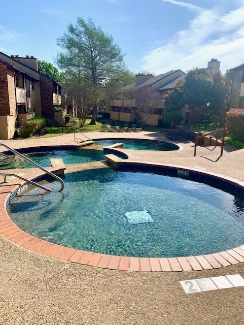 Condominium For Rent in Tarrant County , 1204 Calico Lane 721, Arlington, Texas 76011, 2 Bedroom, 1 Bathroom, Garage spaces, 963 Sqft, built in 1981, mls#21324638, Real Estate Agent in Arlington, Homes For Rent in Tarrant county, Homes For Rent in Arlington, Realtor in Arlington Texas, Real Estate Brokerage Independent Realty Texas, Luminita Cordes Realtor