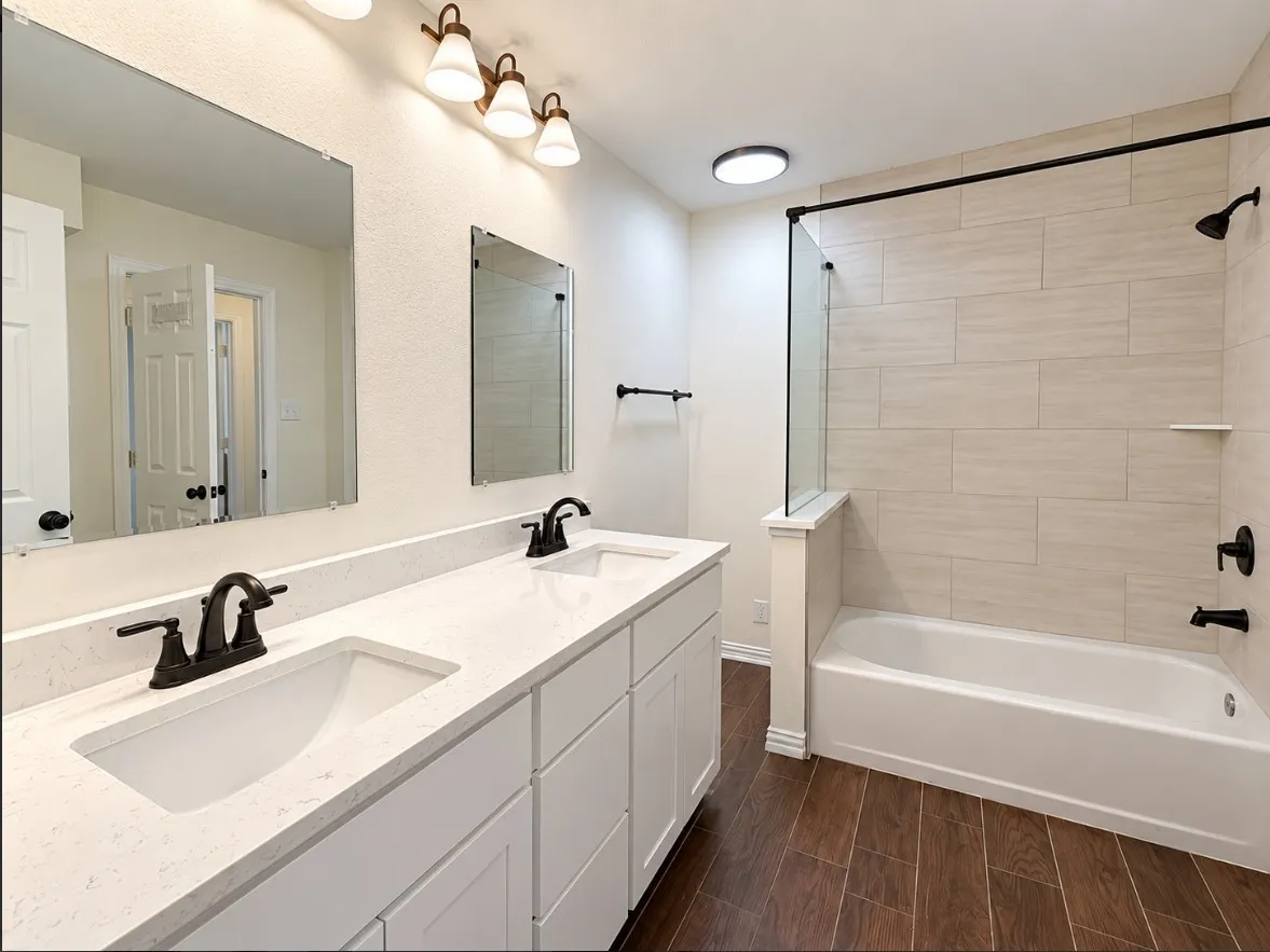 Condominium For Rent in Tarrant County , 1204 Calico Lane 721, Arlington, Texas 76011, 2 Bedroom, 1 Bathroom, Garage spaces, 963 Sqft, built in 1981, mls#21324638, Real Estate Agent in Arlington, Homes For Rent in Tarrant county, Homes For Rent in Arlington, Realtor in Arlington Texas, Real Estate Brokerage Independent Realty Texas, Luminita Cordes Realtor