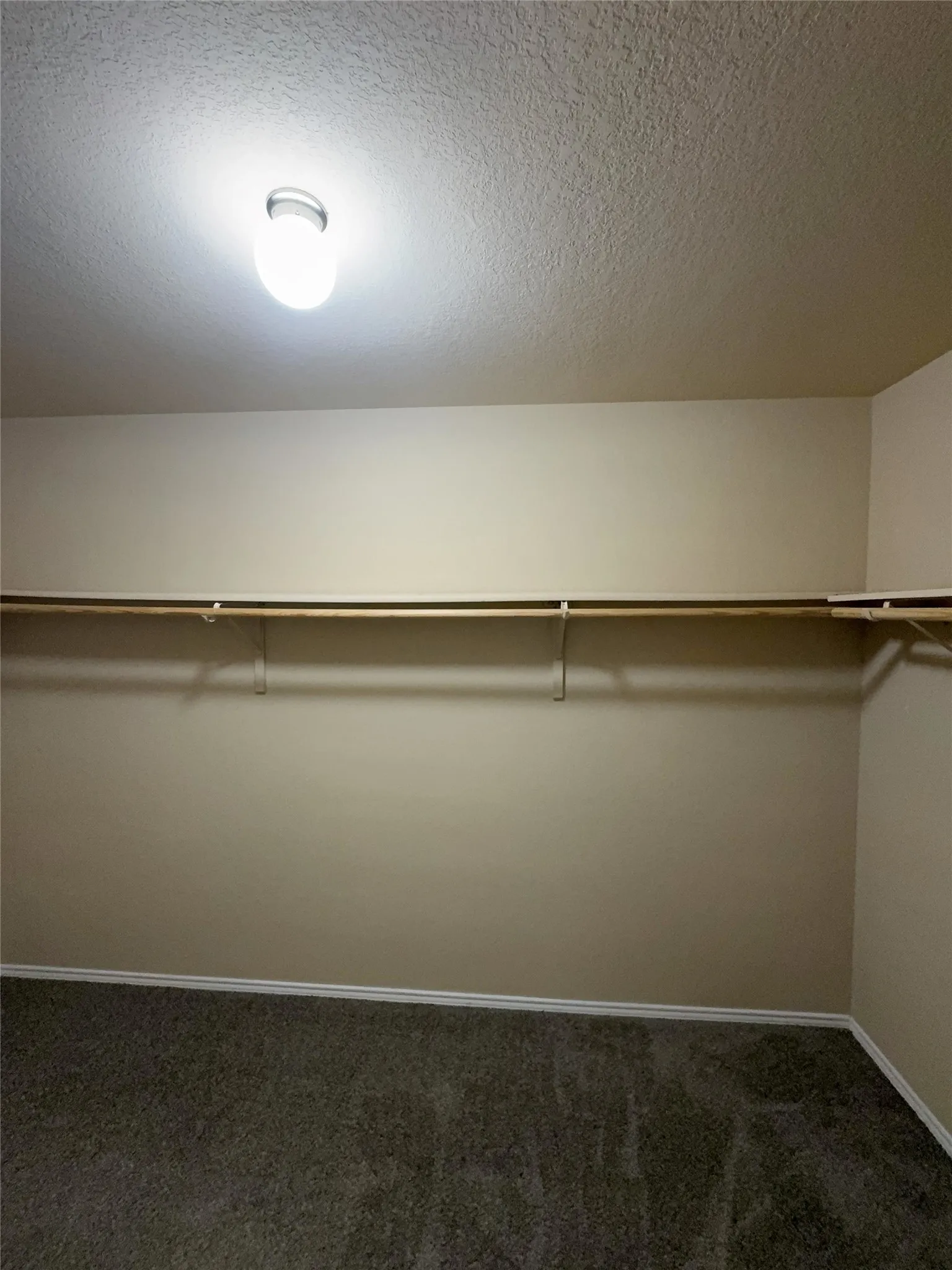 Single Family Residence For Sale in Tarrant County , 9932 Mount Pheasant Road, Fort Worth, Texas 76108, 4 Bedroom, 2 Bathroom, 2 Garage spaces, 1,866 Sqft, built in 2009, mls#21321878, Real Estate Agent in Fort Worth, Homes For Sale in Tarrant county, Homes For Sale in Fort Worth, Realtor in Fort Worth Texas, Real Estate Brokerage Independent Realty Texas, Luminita Cordes Realtor