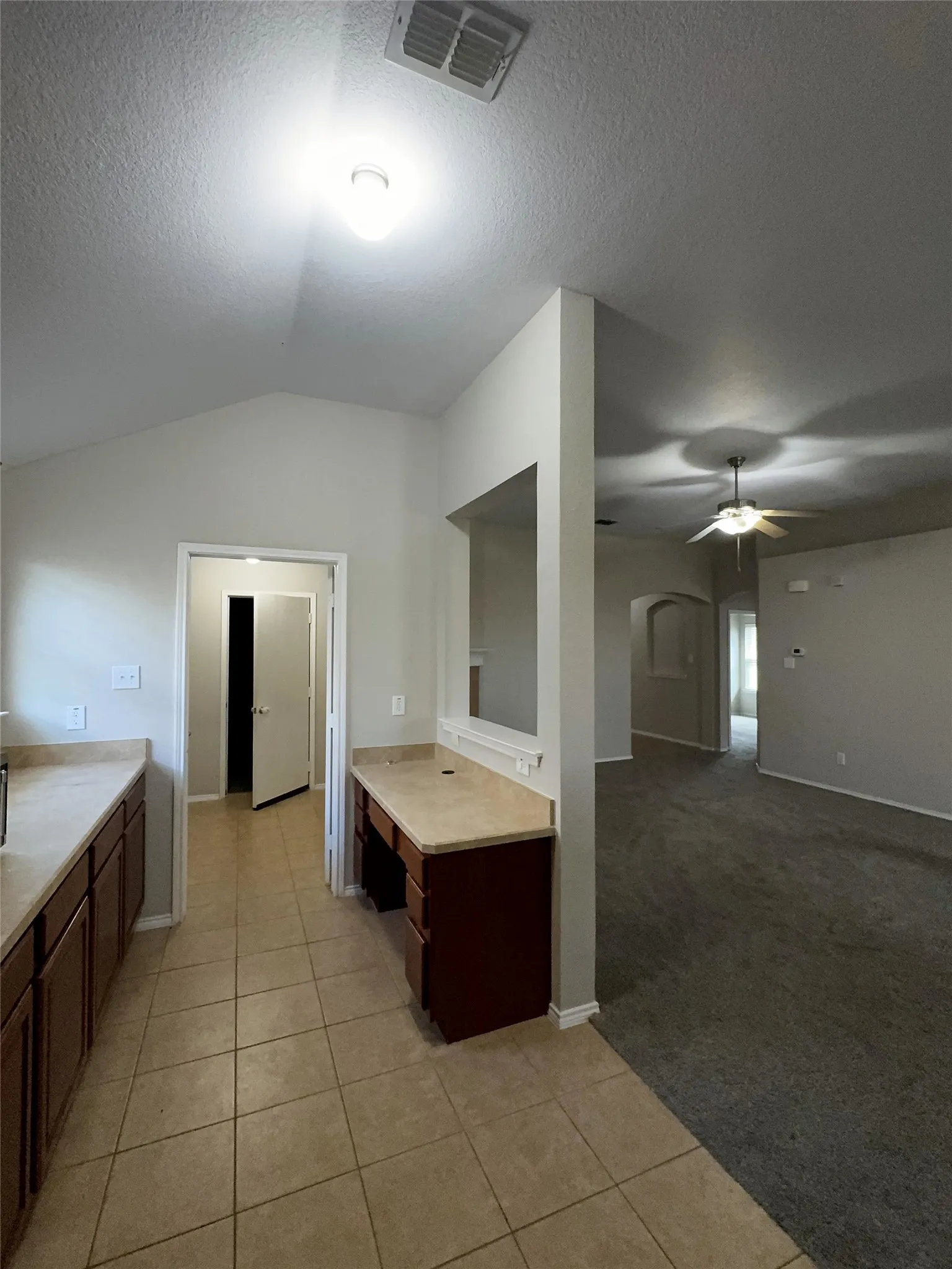 Single Family Residence For Sale in Tarrant County , 9932 Mount Pheasant Road, Fort Worth, Texas 76108, 4 Bedroom, 2 Bathroom, 2 Garage spaces, 1,866 Sqft, built in 2009, mls#21321878, Real Estate Agent in Fort Worth, Homes For Sale in Tarrant county, Homes For Sale in Fort Worth, Realtor in Fort Worth Texas, Real Estate Brokerage Independent Realty Texas, Luminita Cordes Realtor